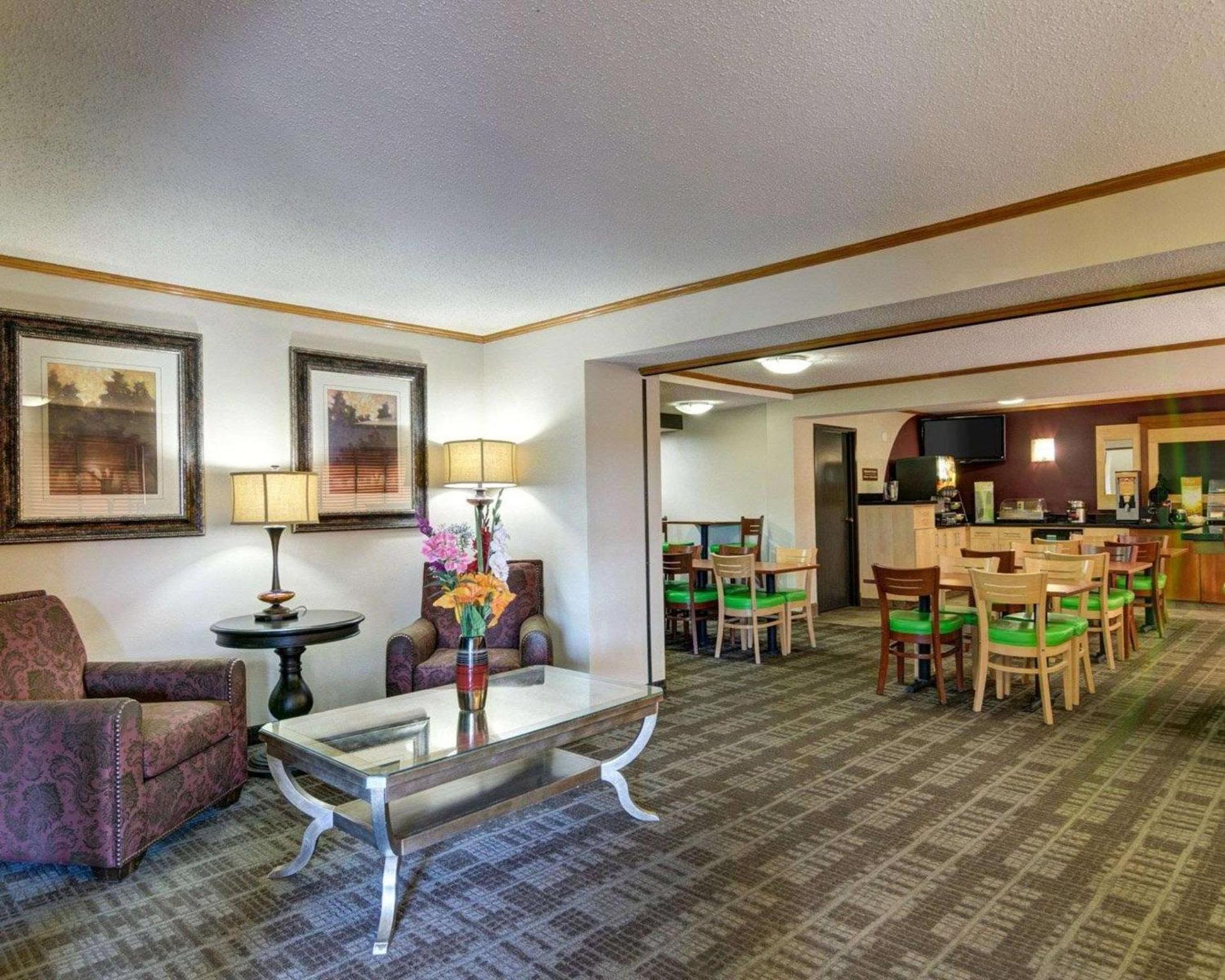 Quality Inn Fort Smith I-540 photo 23