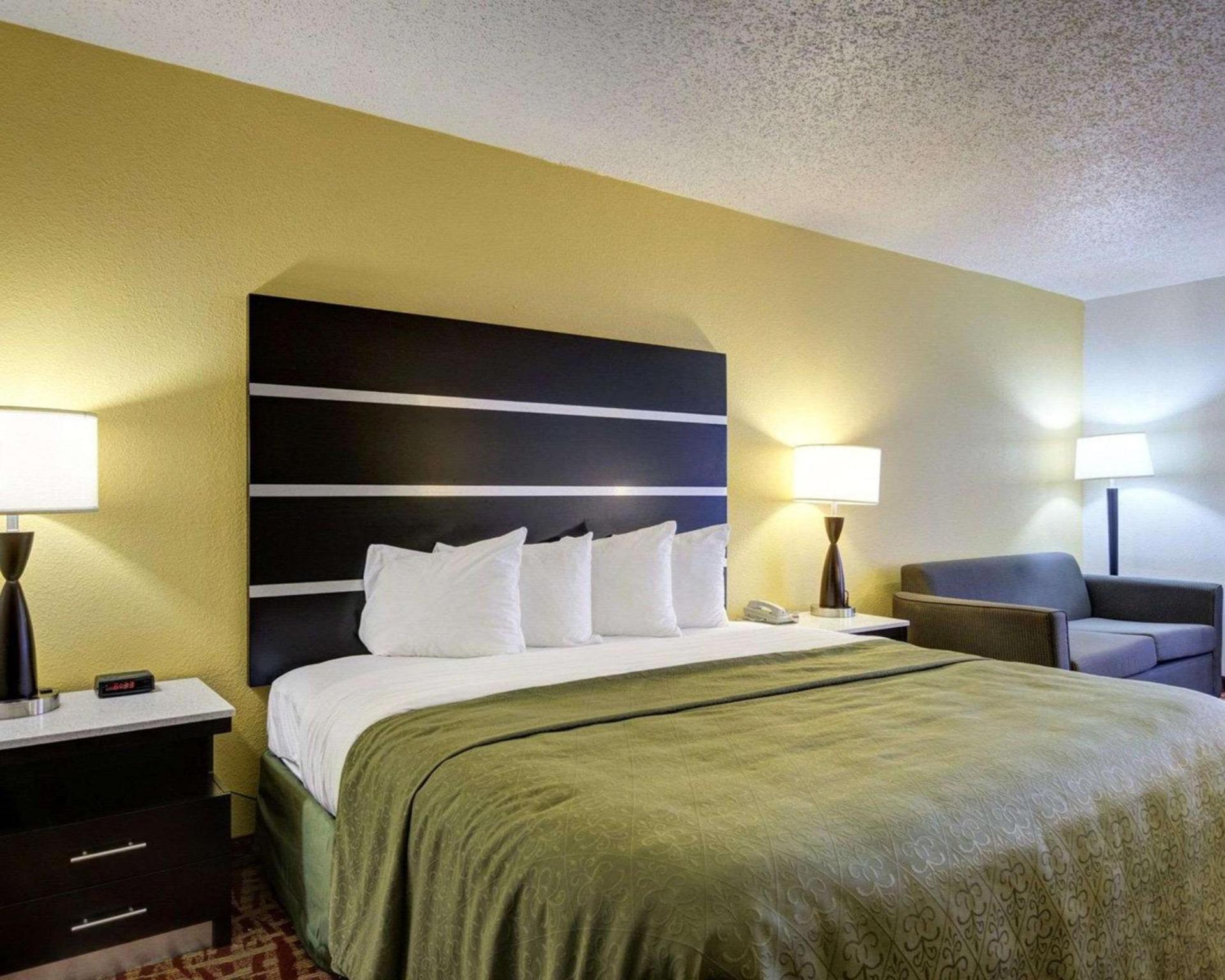 Quality Inn Fort Smith I-540 photo 22
