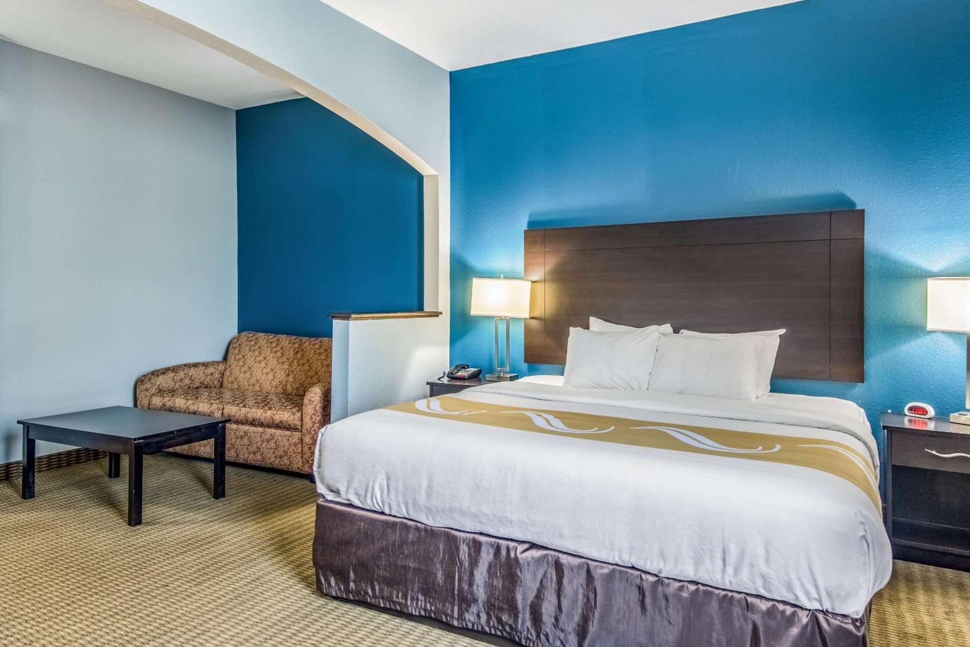 Quality Suites Maumelle - Little Rock Northwest photo 26