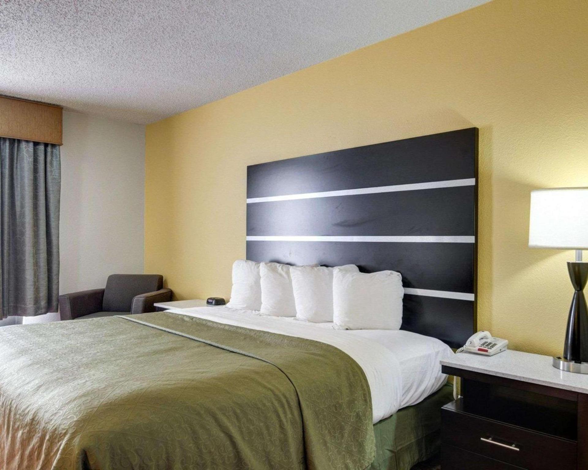 Quality Inn Fort Smith I-540 photo 19