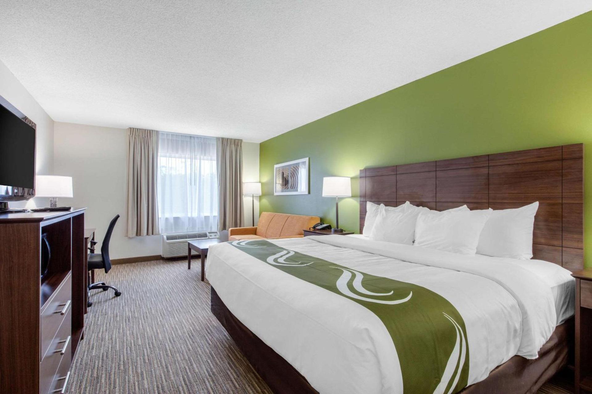 Quality Inn & Suites Mountain Home North photo 10