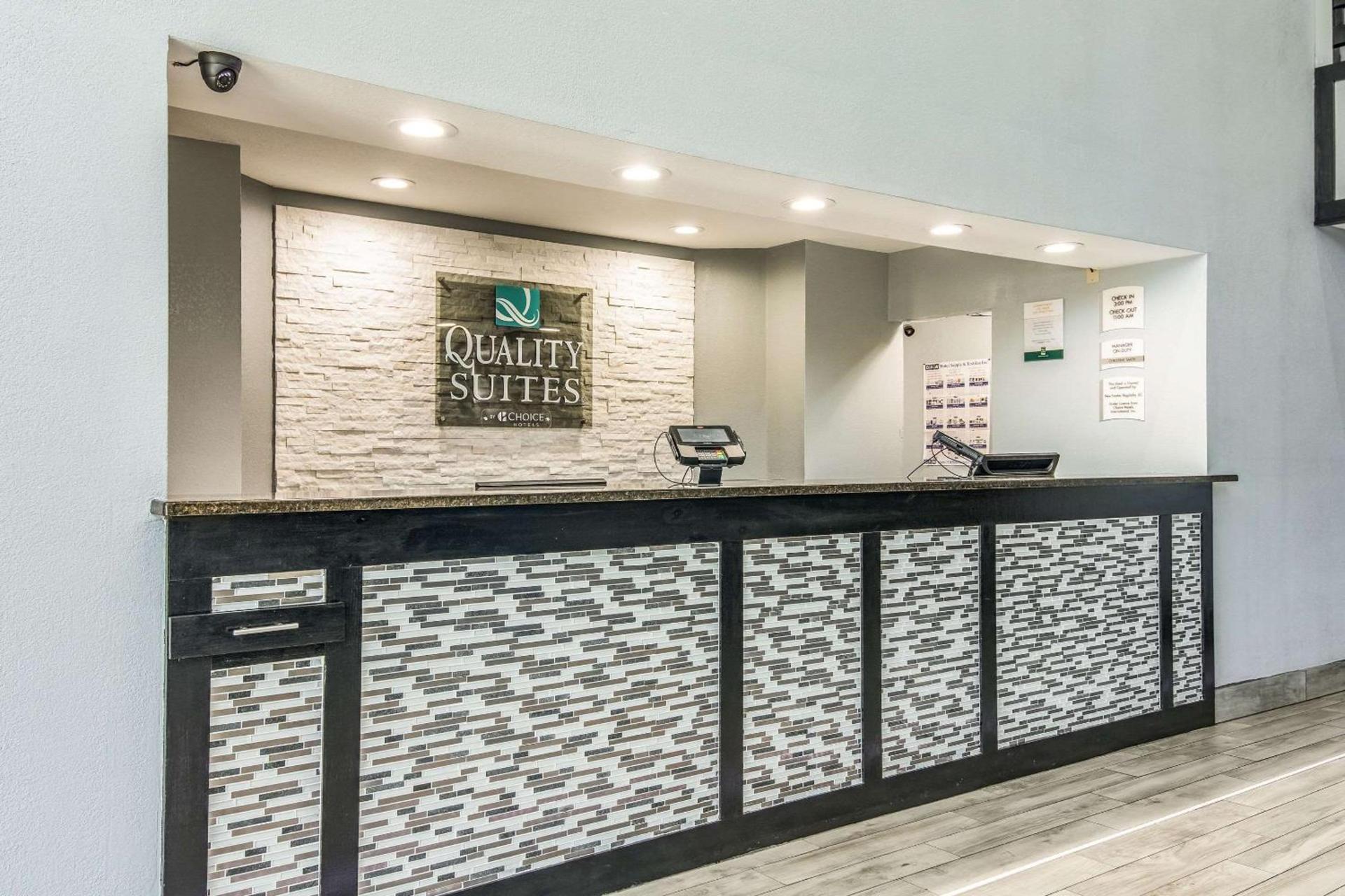 Quality Suites Maumelle - Little Rock Northwest photo 3
