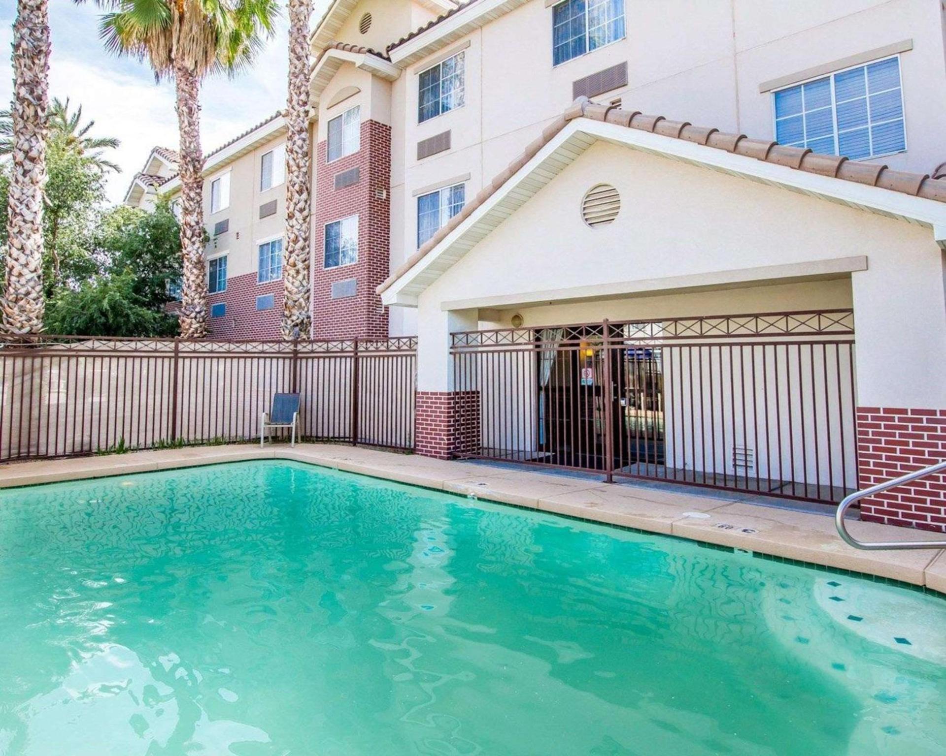Baymont by Wyndham Chandler I-10 photo 26