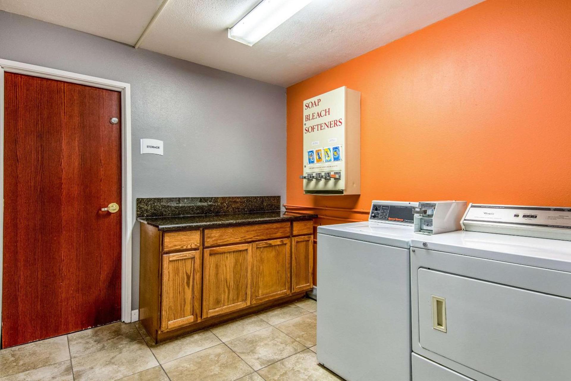 Quality Suites Maumelle - Little Rock Northwest photo 31