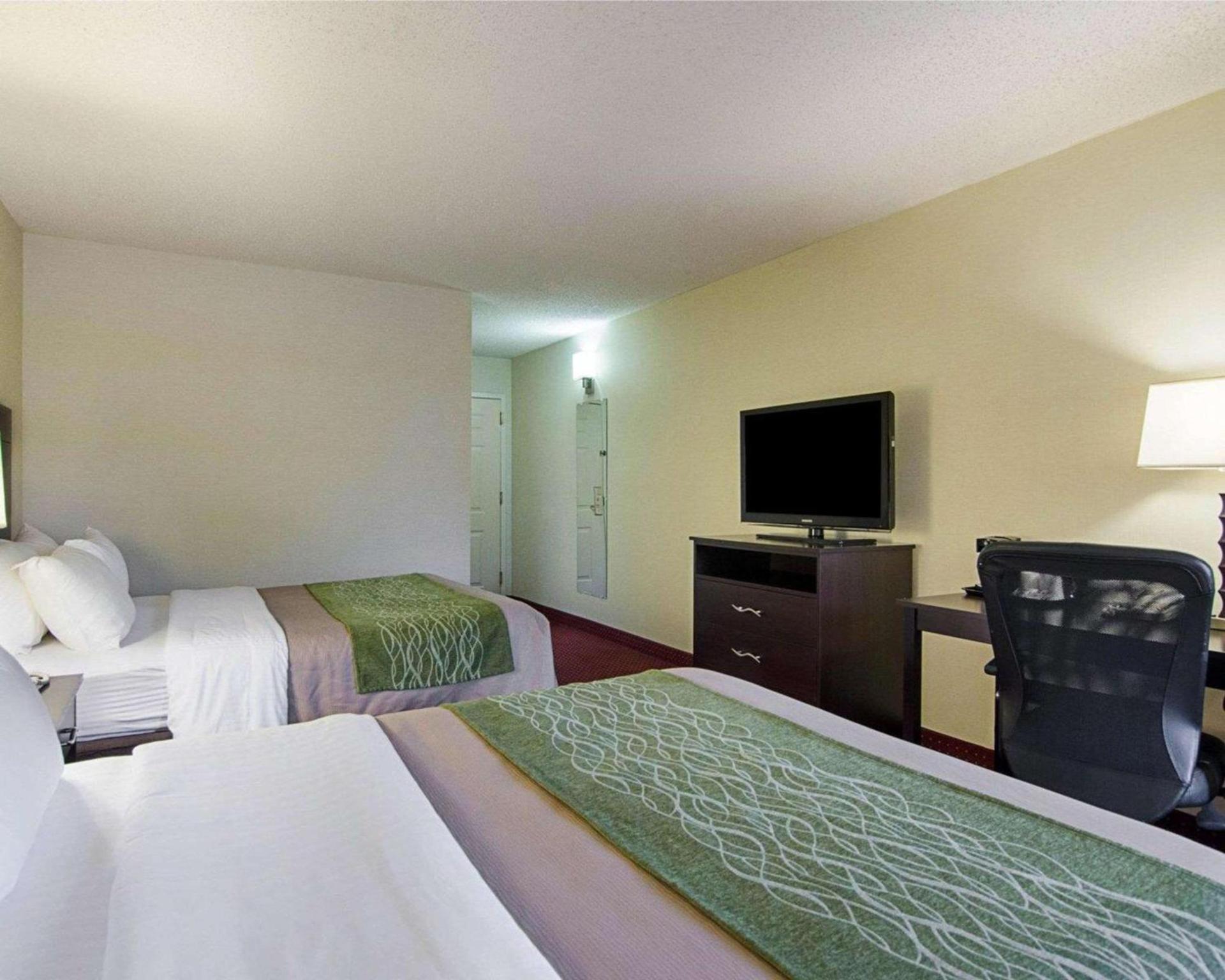 Quality Inn & Suites Little Rock West photo 18