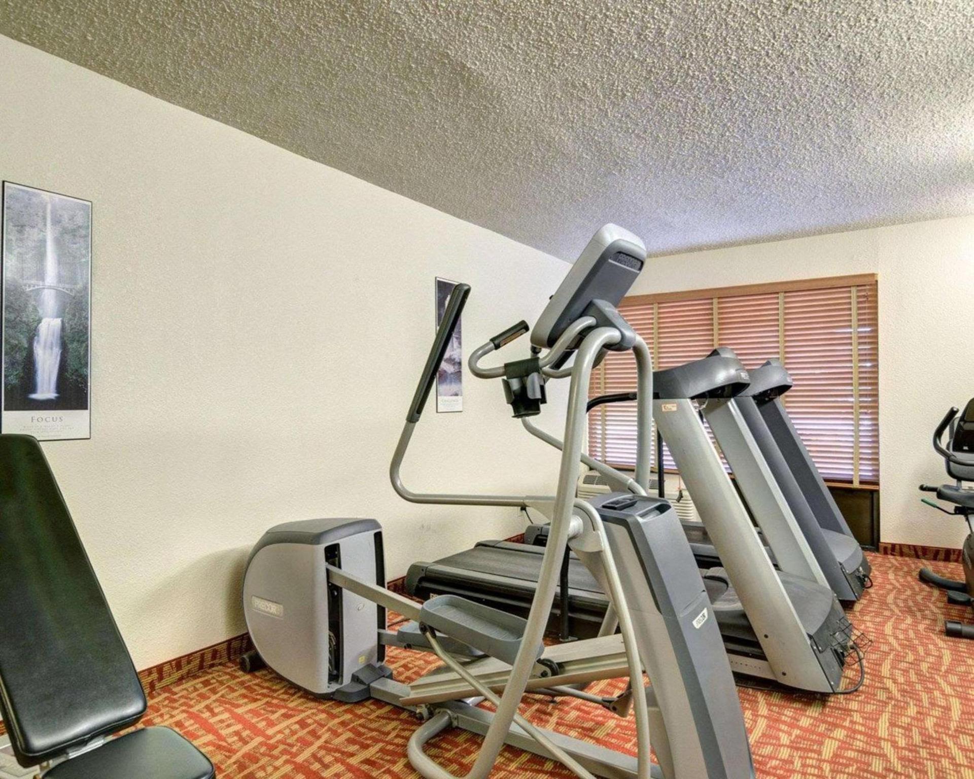 Quality Inn Fort Smith I-540 photo 12