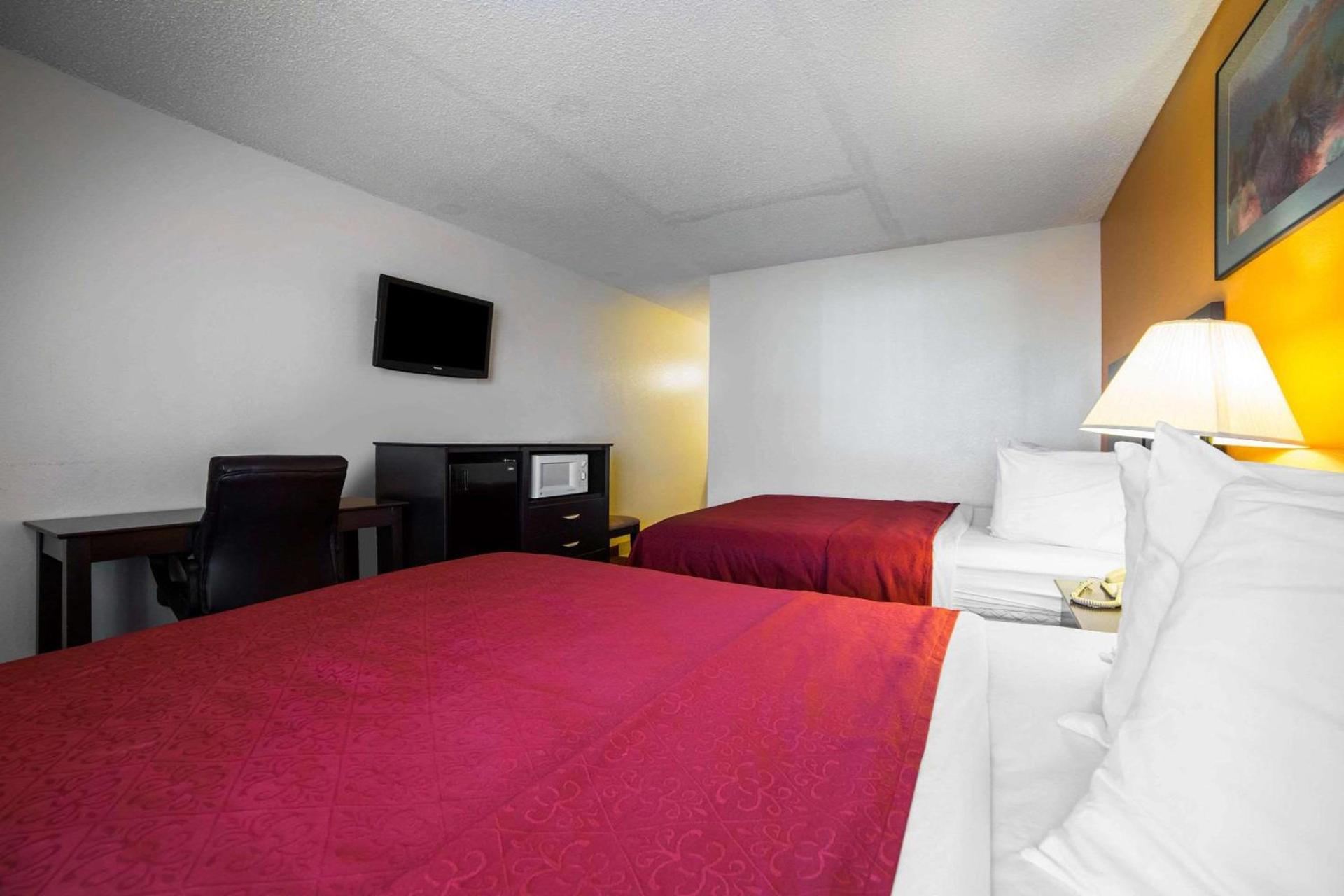 Rodeway Inn Kingman Route 66 photo 12