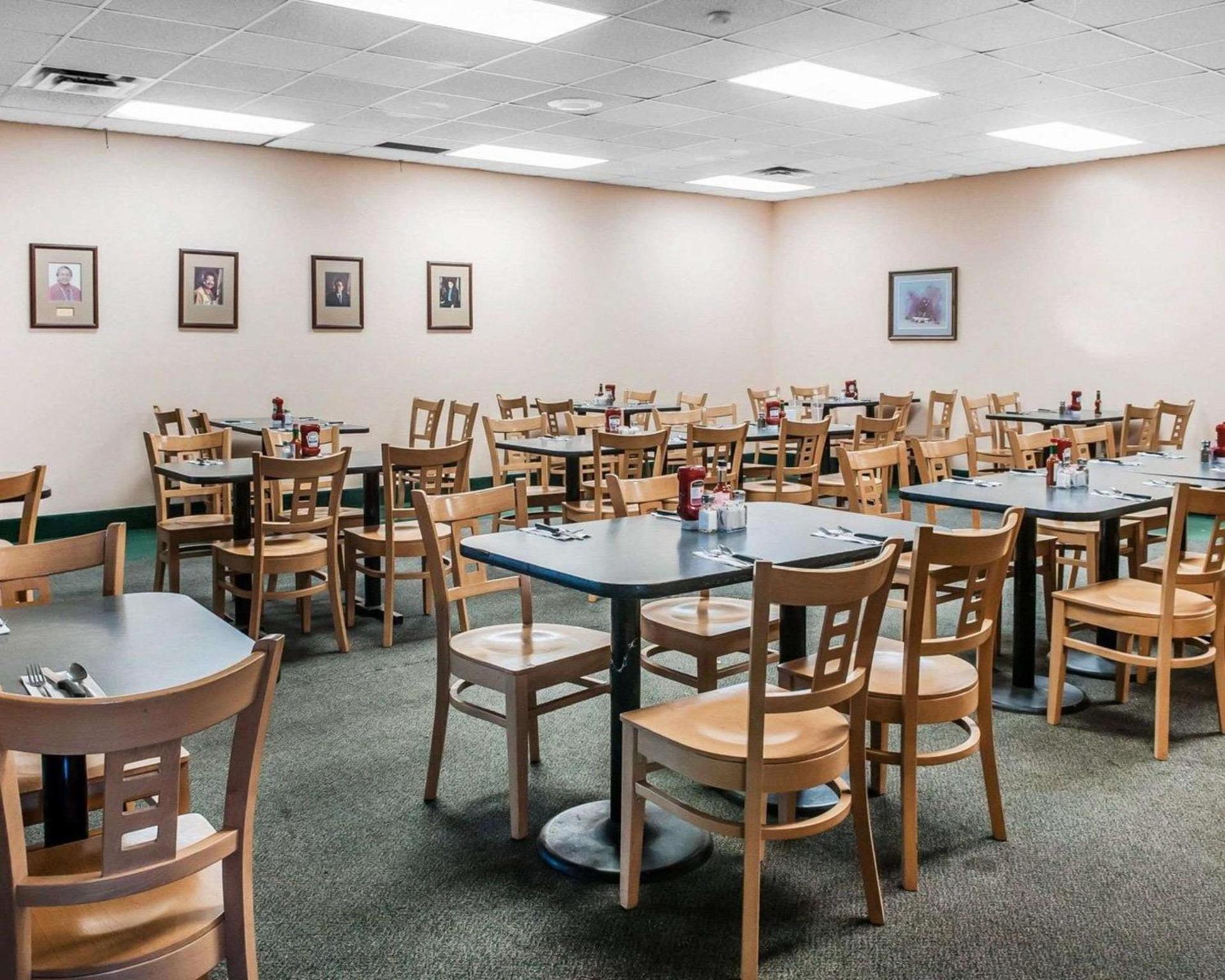 Navajo Nation Inn photo 18