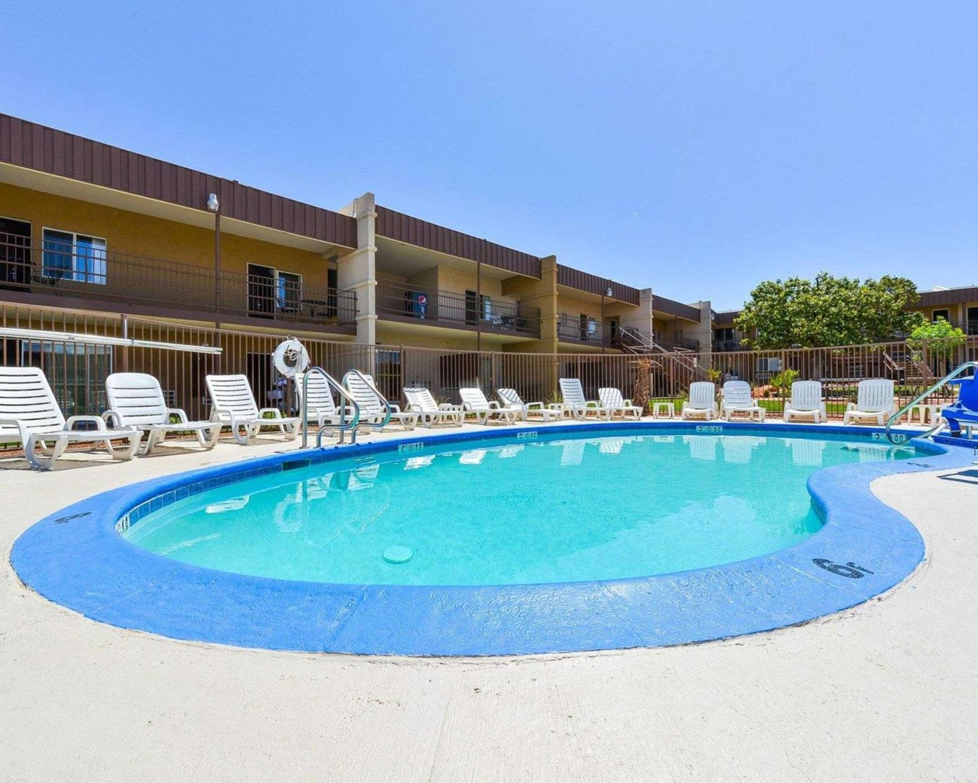 Rodeway Inn at Lake Powell photo 28