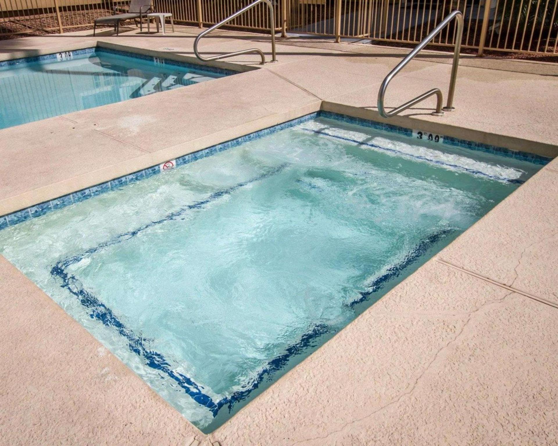 Comfort Inn Phoenix Central City photo 19