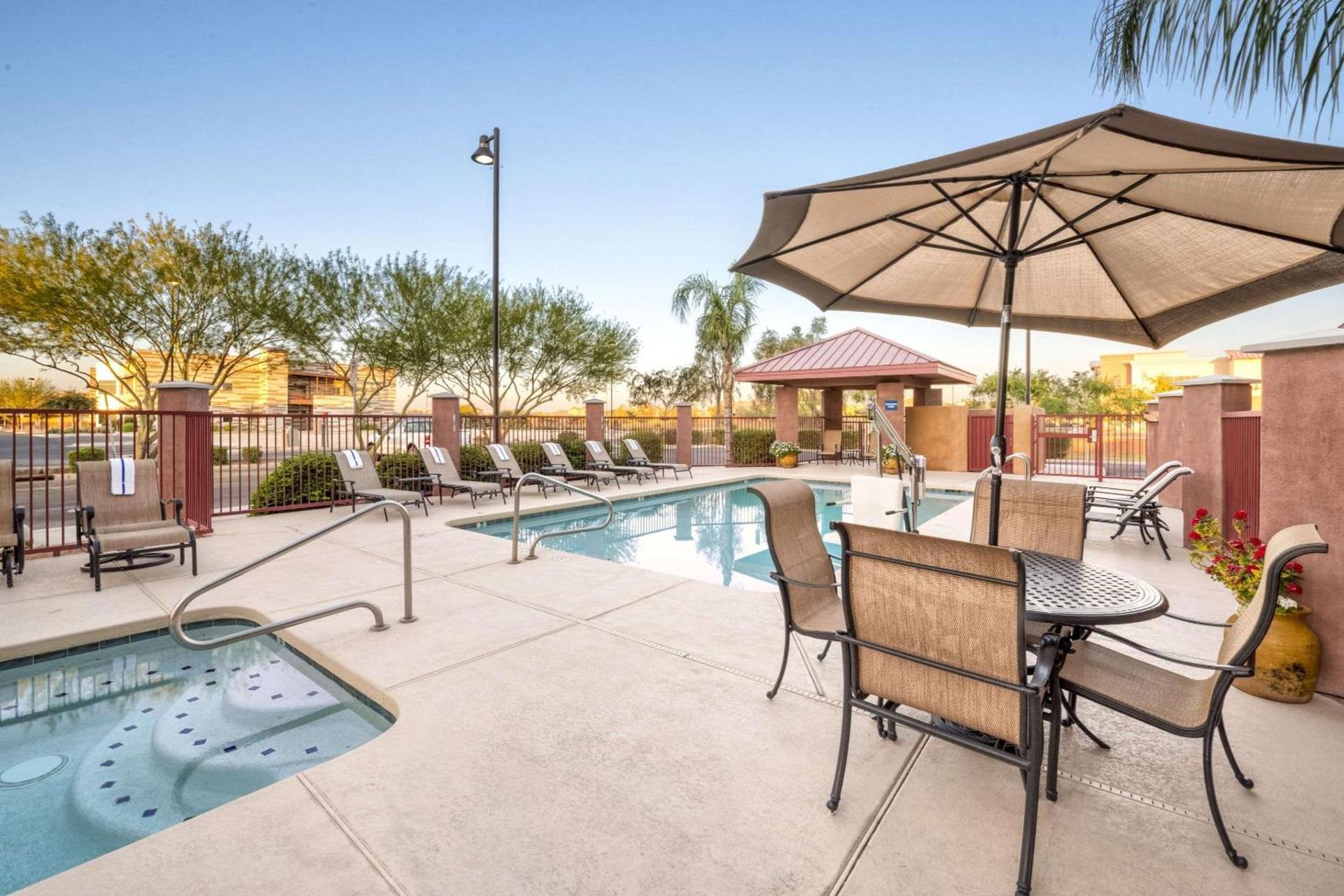 Comfort Suites Goodyear-West Phoenix photo 47