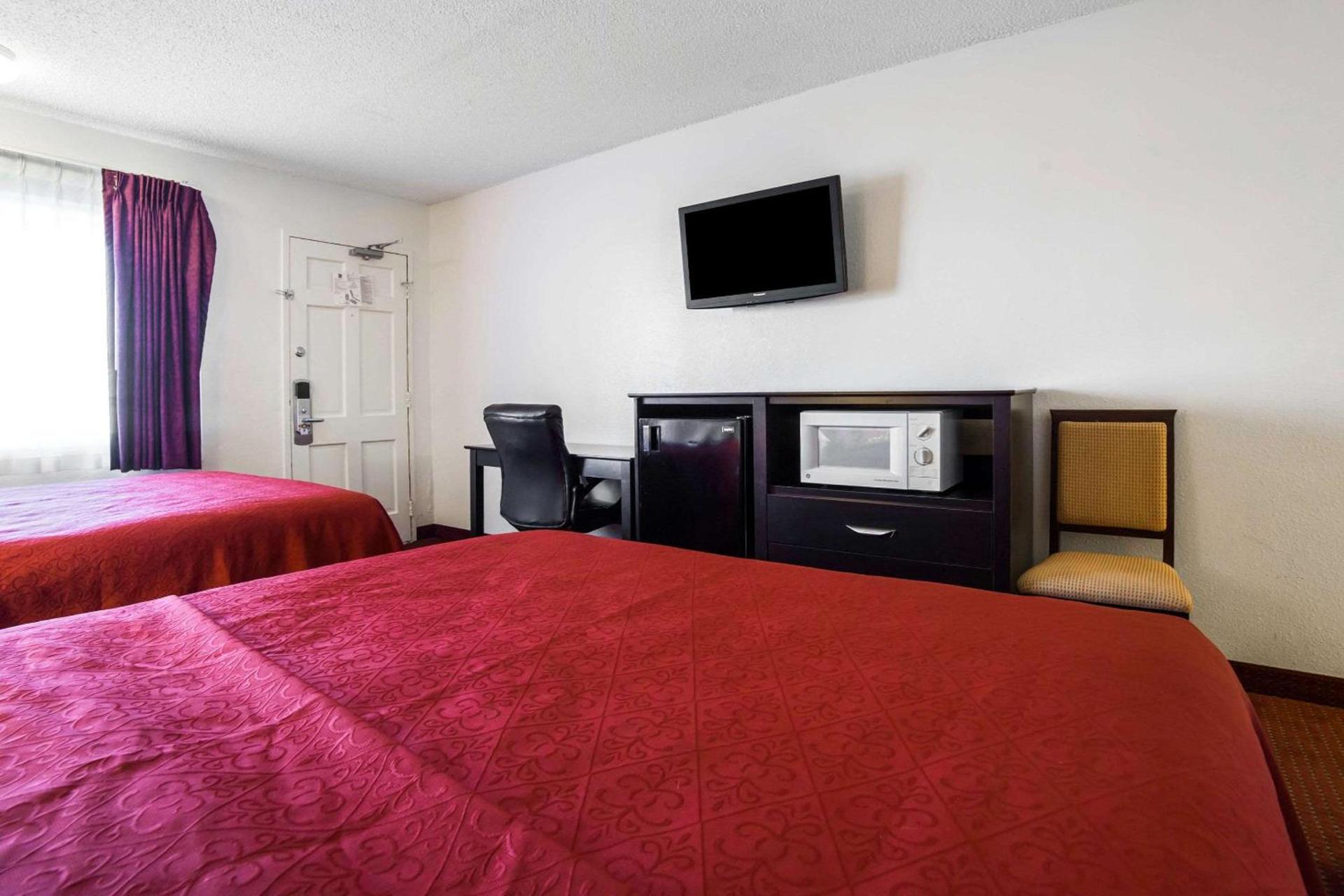 Rodeway Inn Kingman Route 66 photo 11