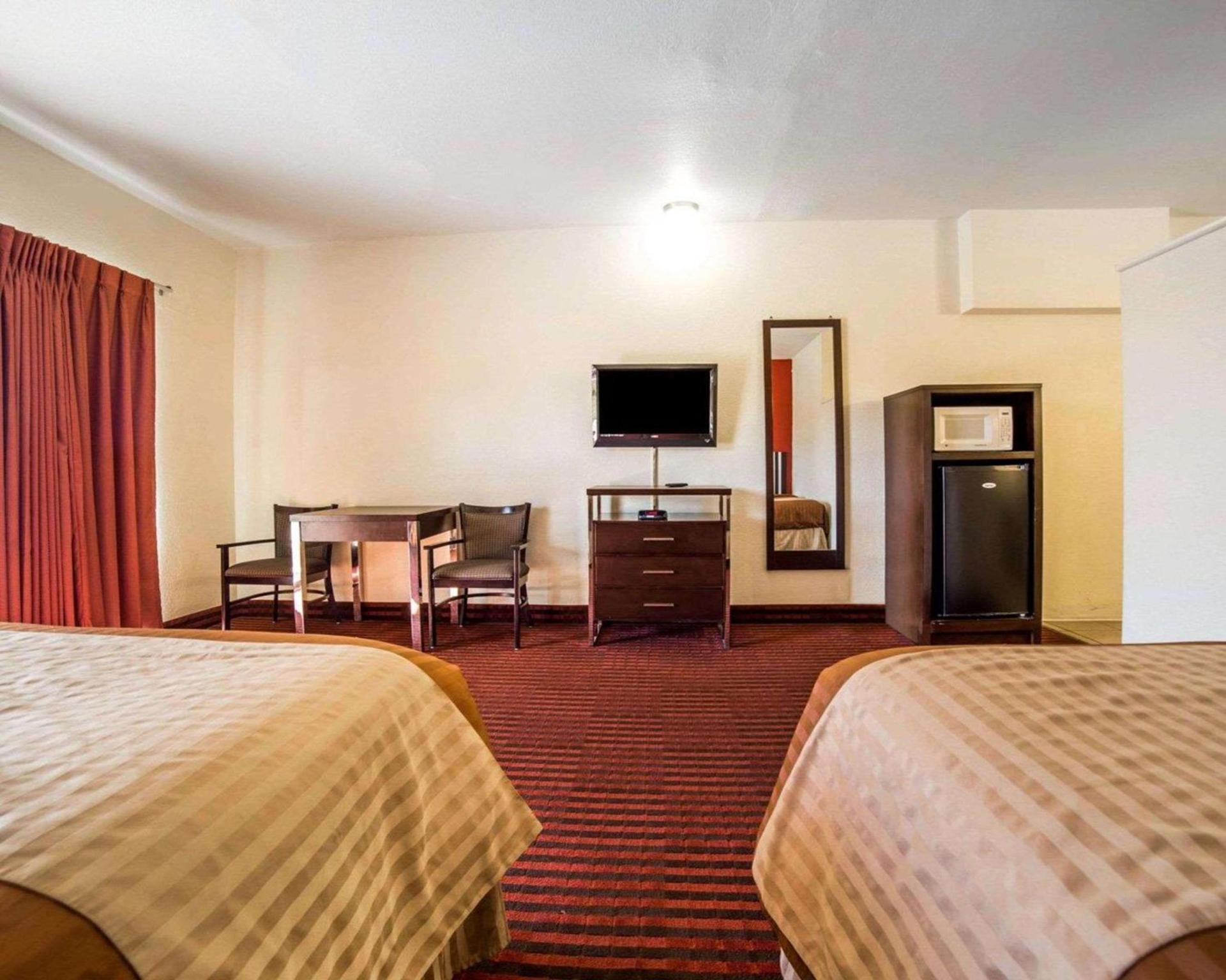 Rodeway Inn at Lake Powell photo 18