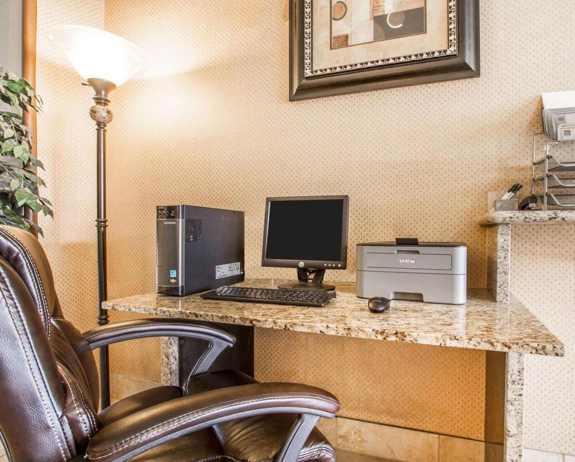 Baymont by Wyndham Chandler I-10 photo 27