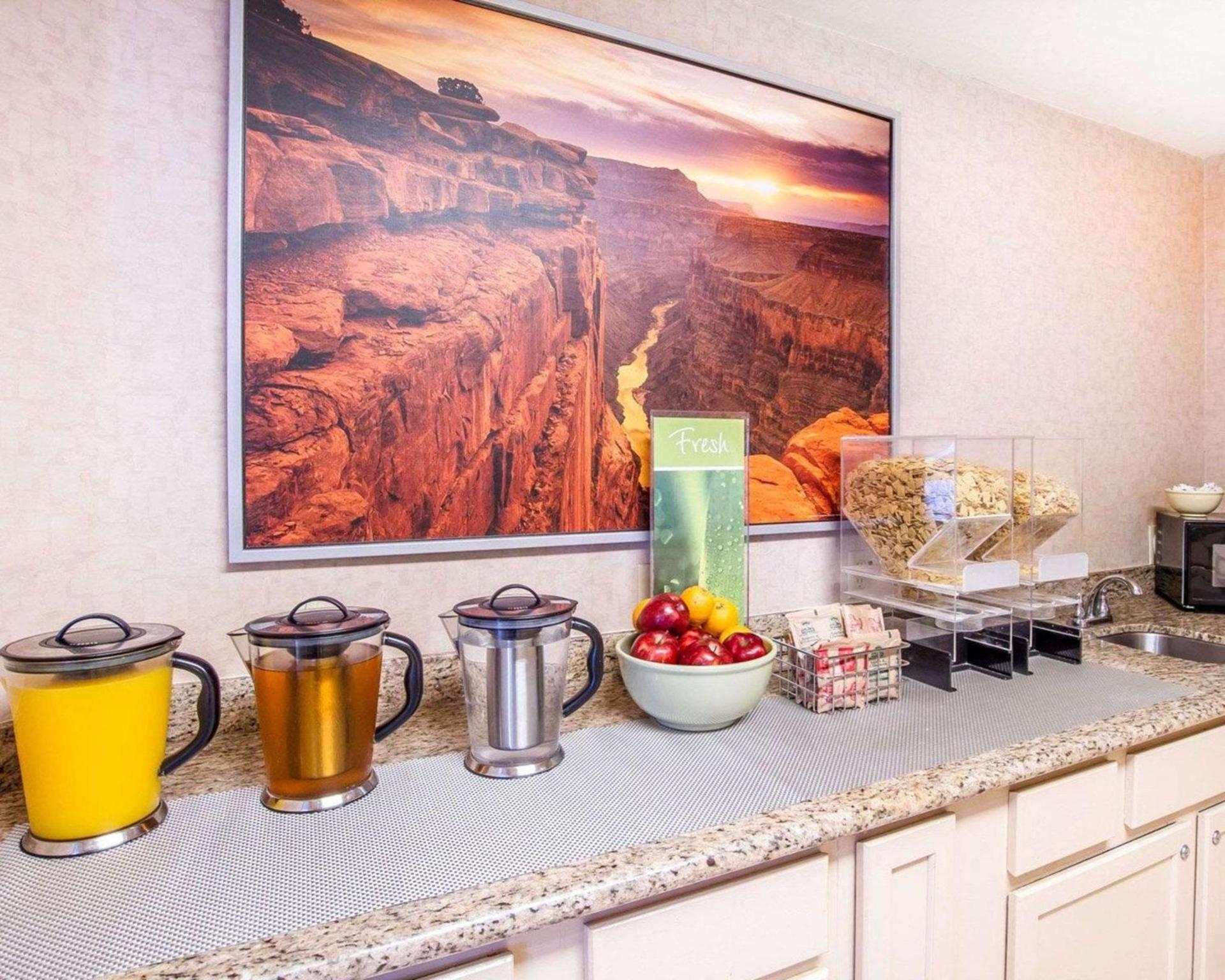 Baymont by Wyndham Chandler I-10 photo 29