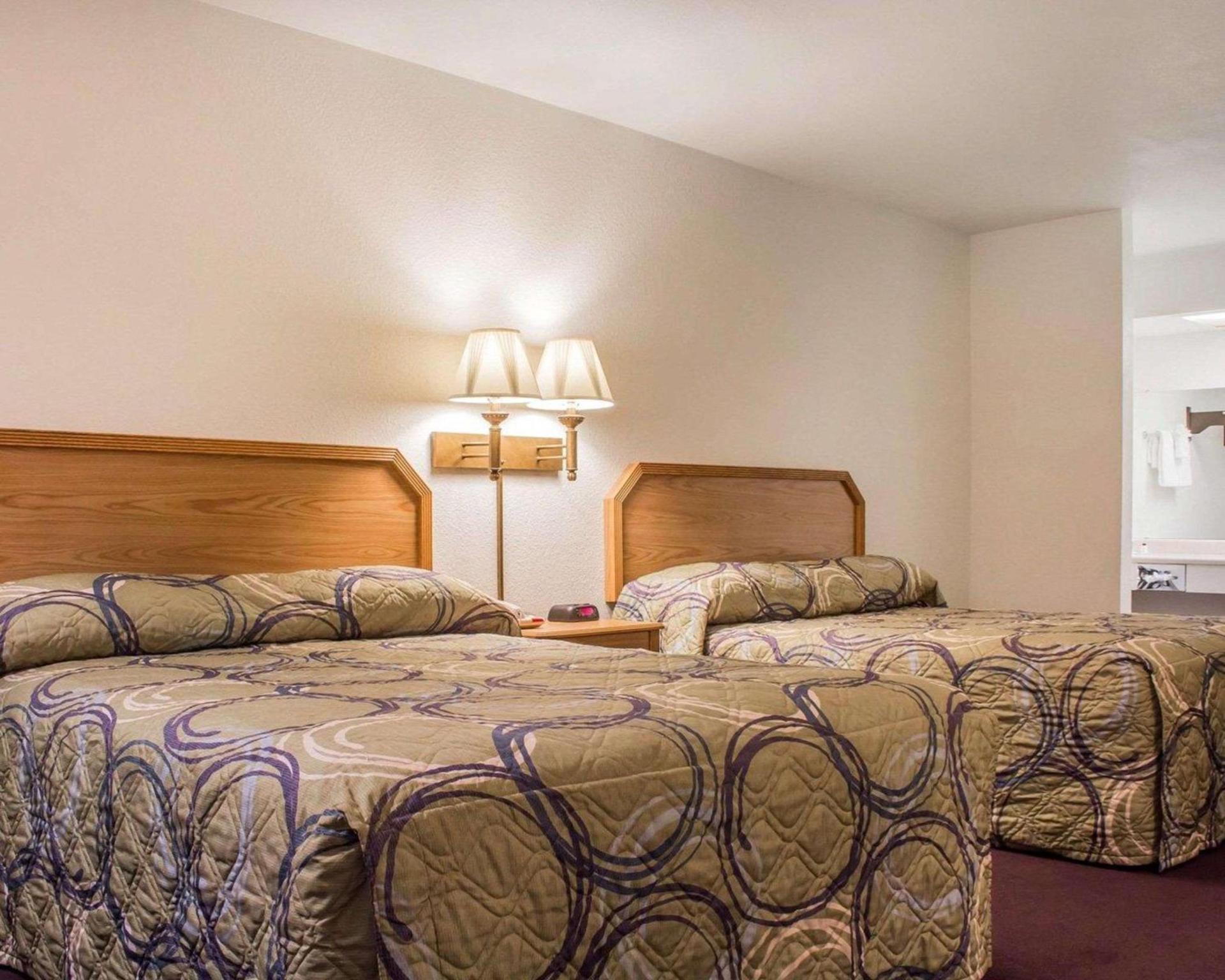 Rodeway Inn Silver Creek Inn photo 15