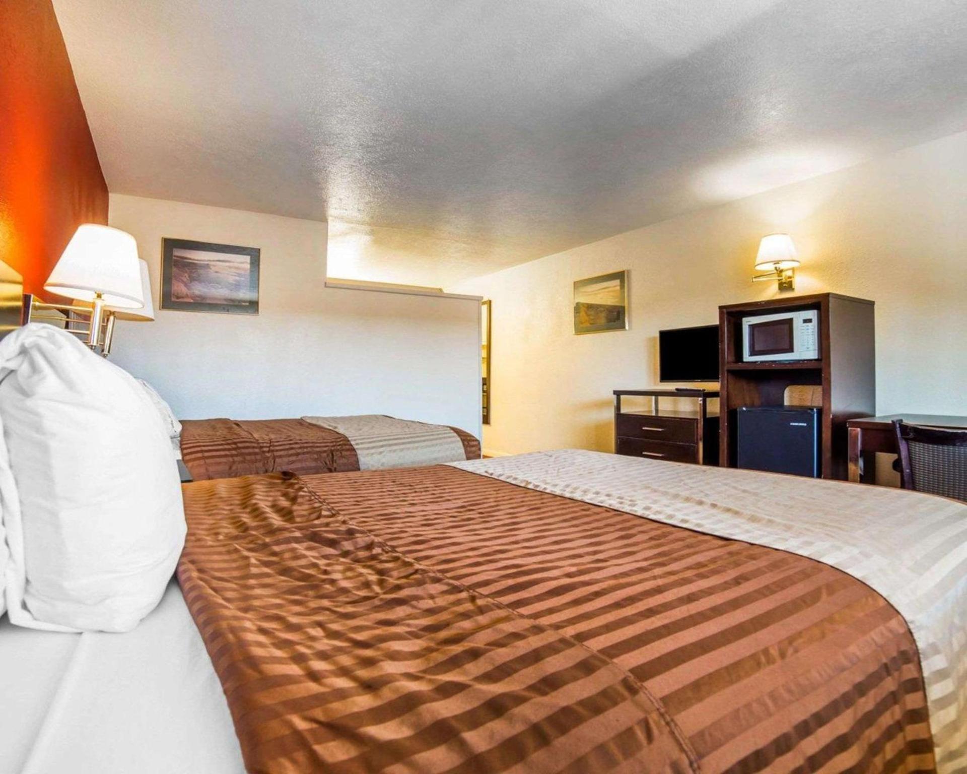 Rodeway Inn at Lake Powell photo 25