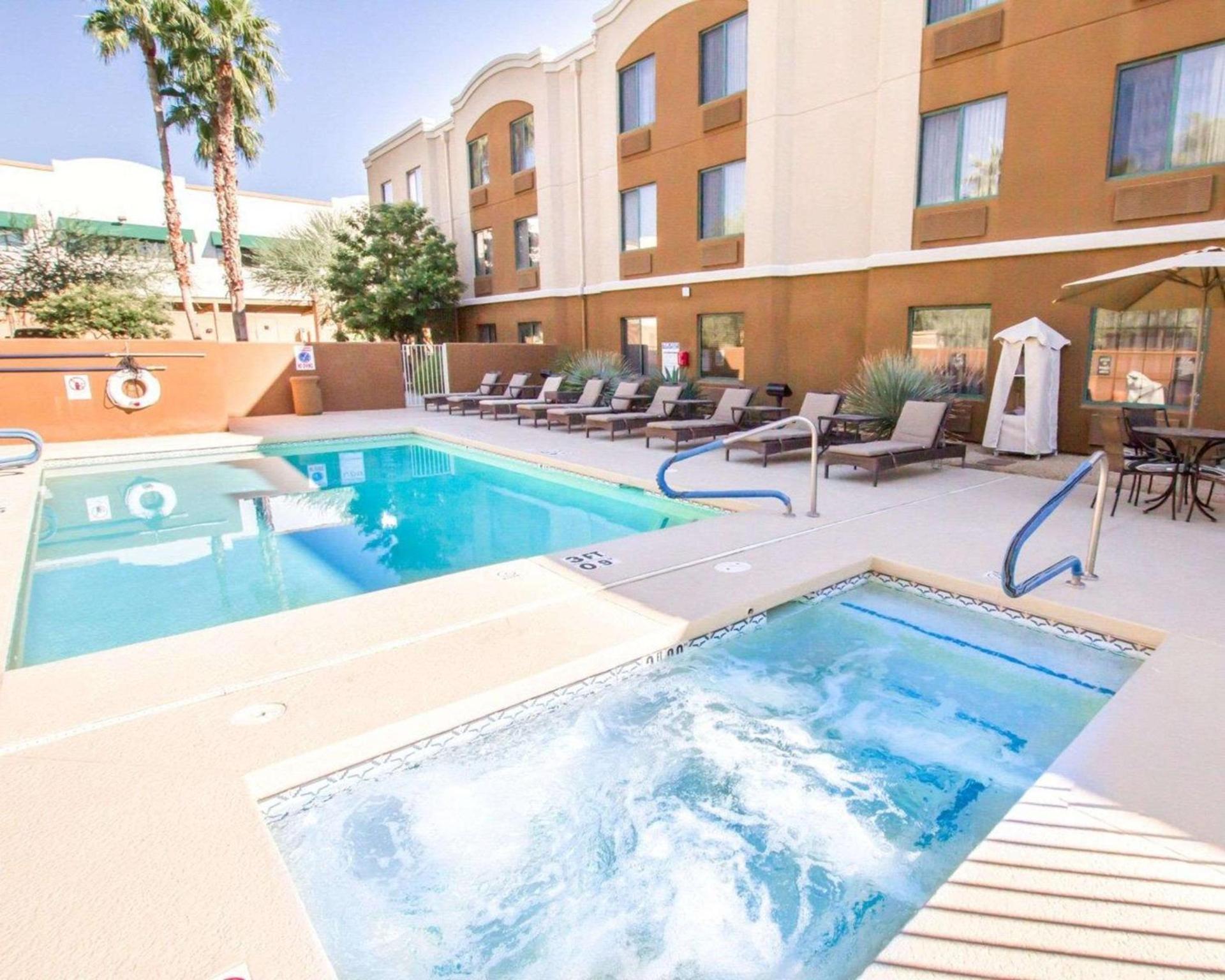 Sleep Inn North Scottsdale near Mayo Clinic photo 2