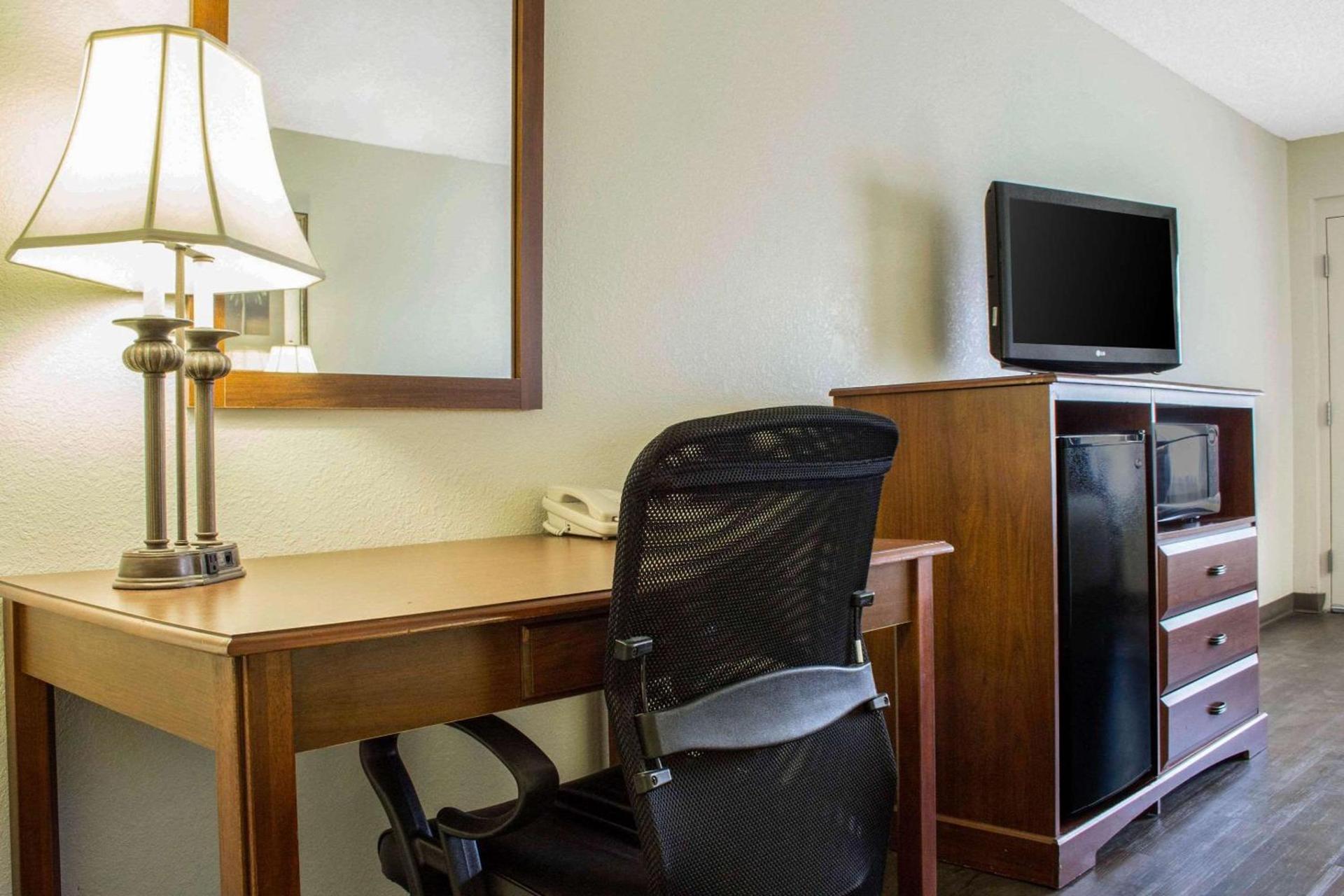 Quality Inn Benson I-10 Exit 304 photo 9