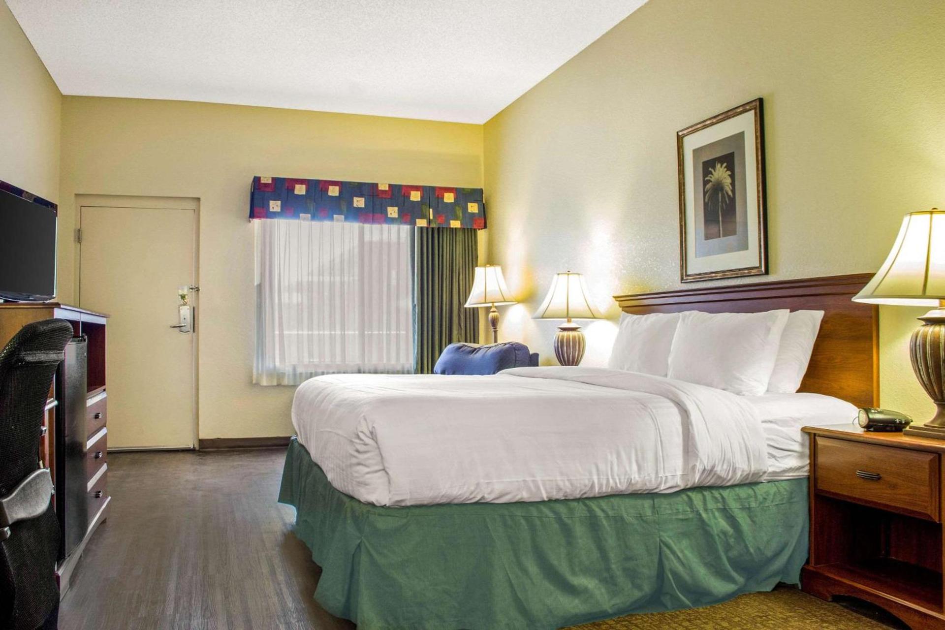 Quality Inn Benson I-10 Exit 304 photo 26