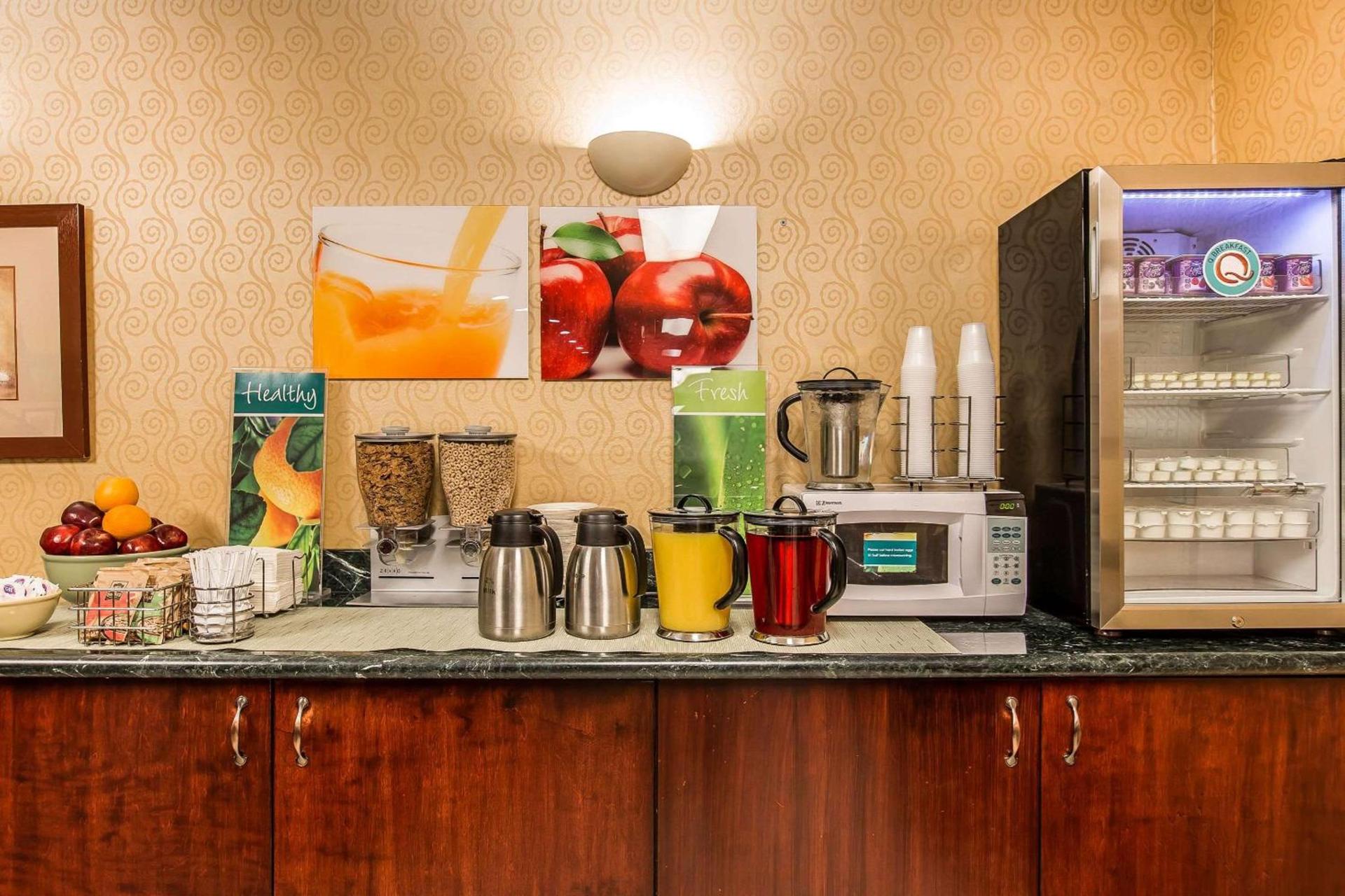 Quality Inn Near China Lake Naval Station photo 12