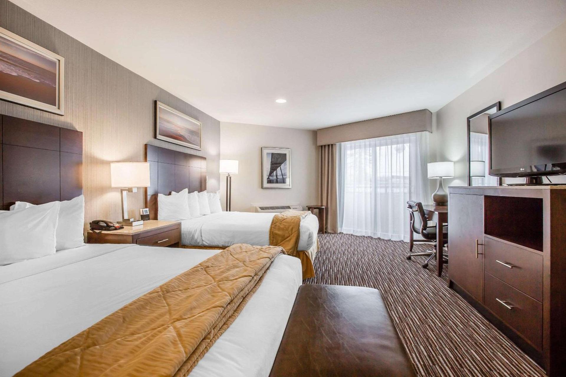 Quality Inn & Suites Hermosa Beach photo 19