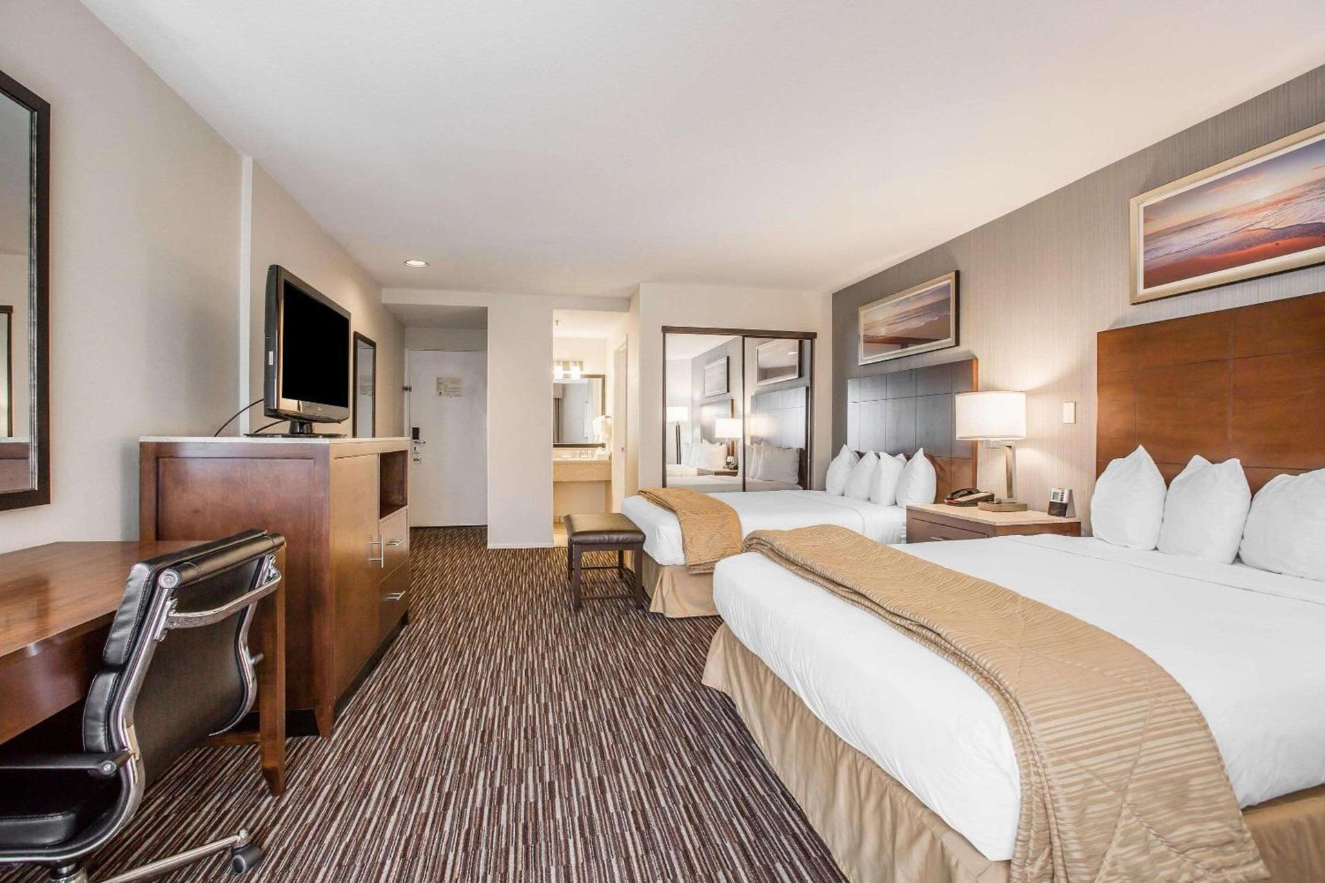 Quality Inn & Suites Hermosa Beach photo 20