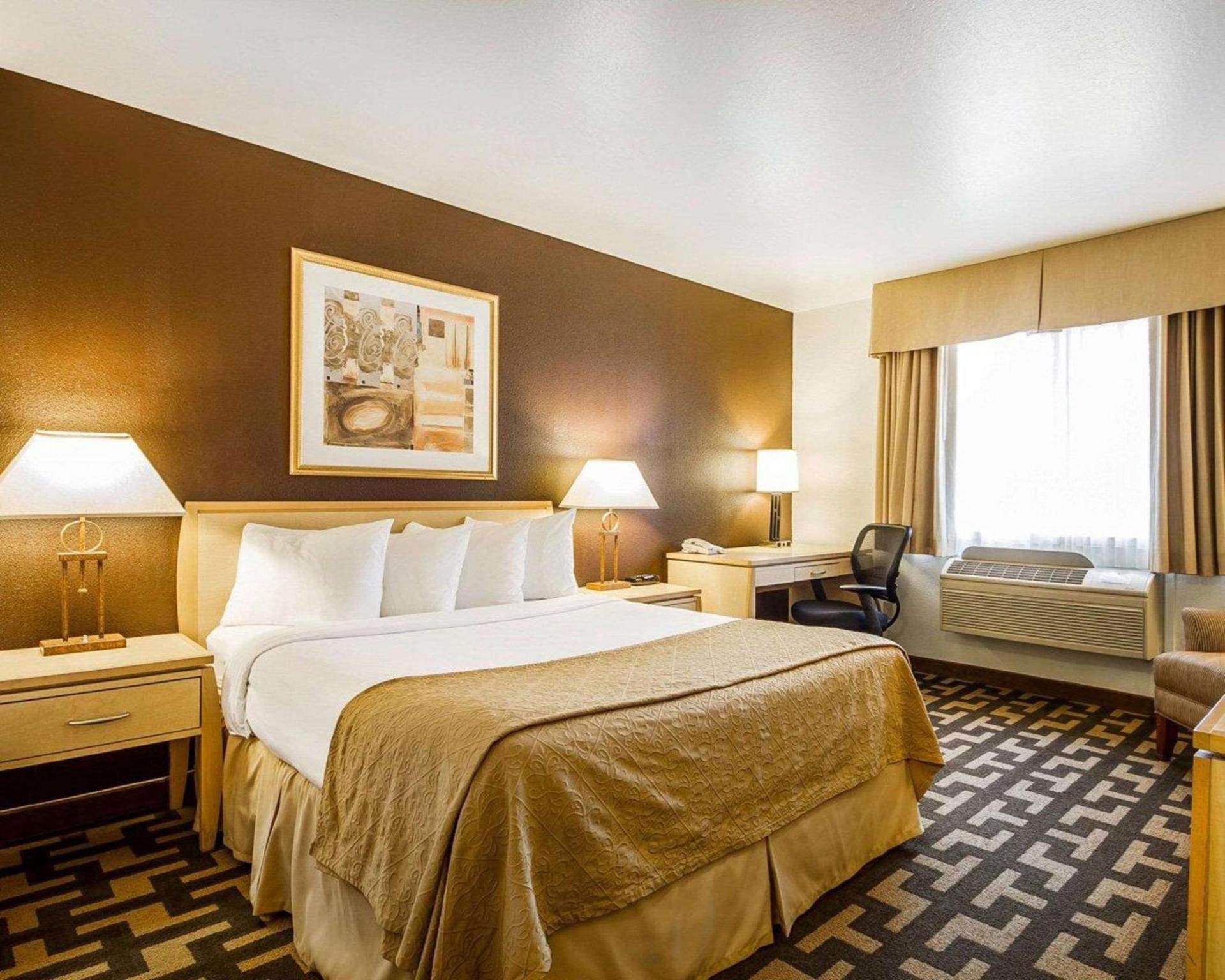 Quality Inn Petaluma - Sonoma photo 21