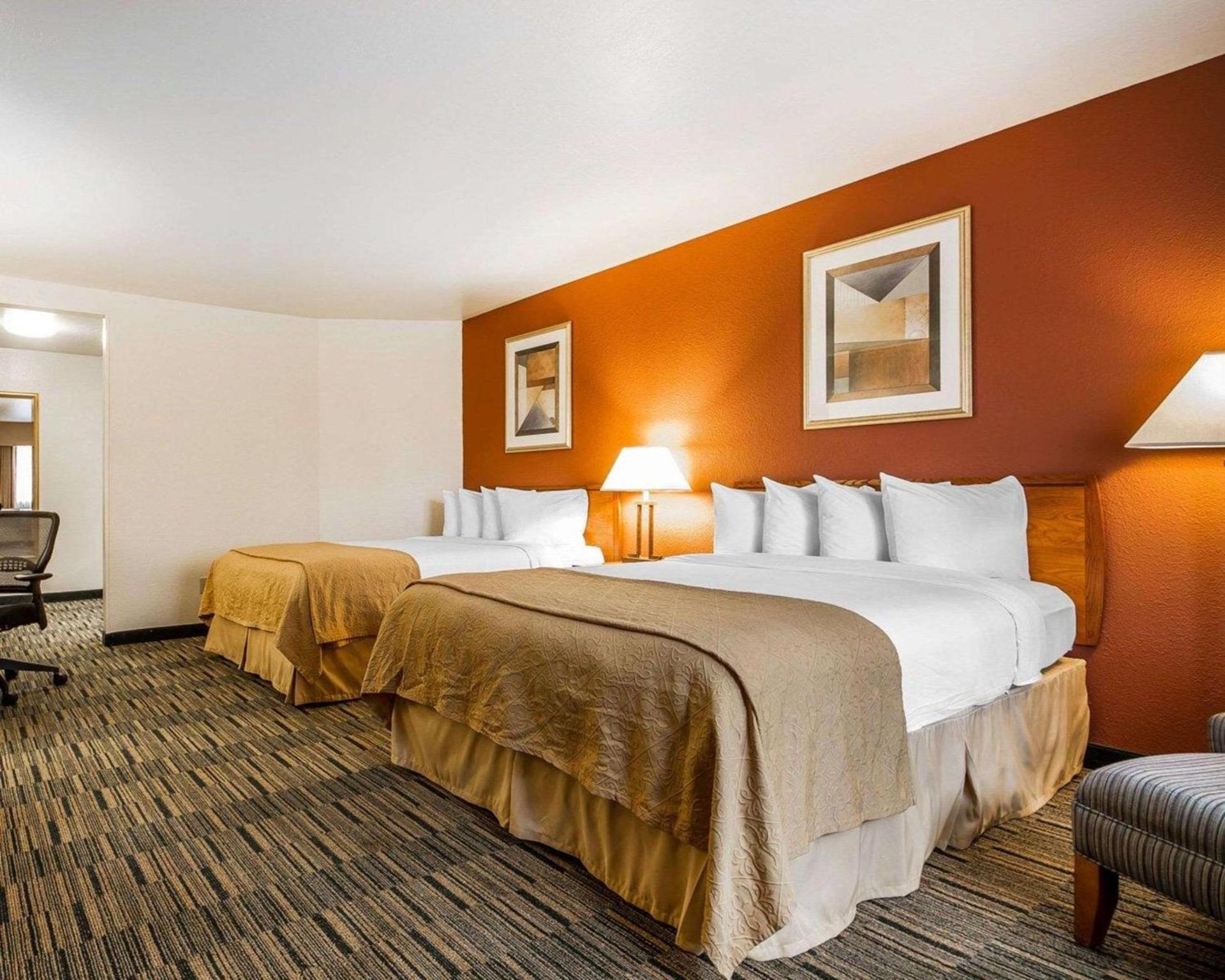 Quality Inn Petaluma - Sonoma photo 14