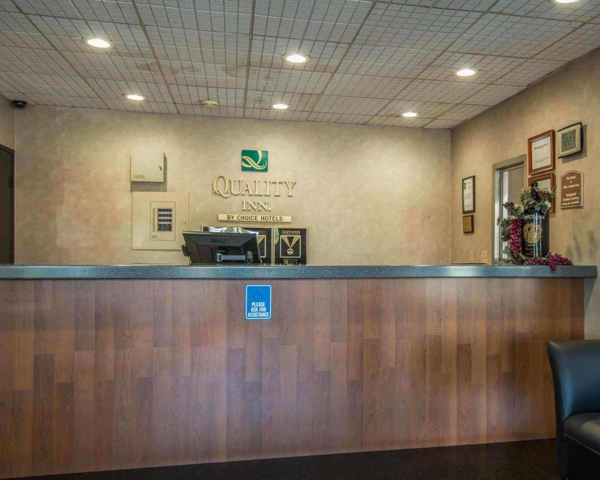 Quality Inn Temecula Valley Wine Country photo 22