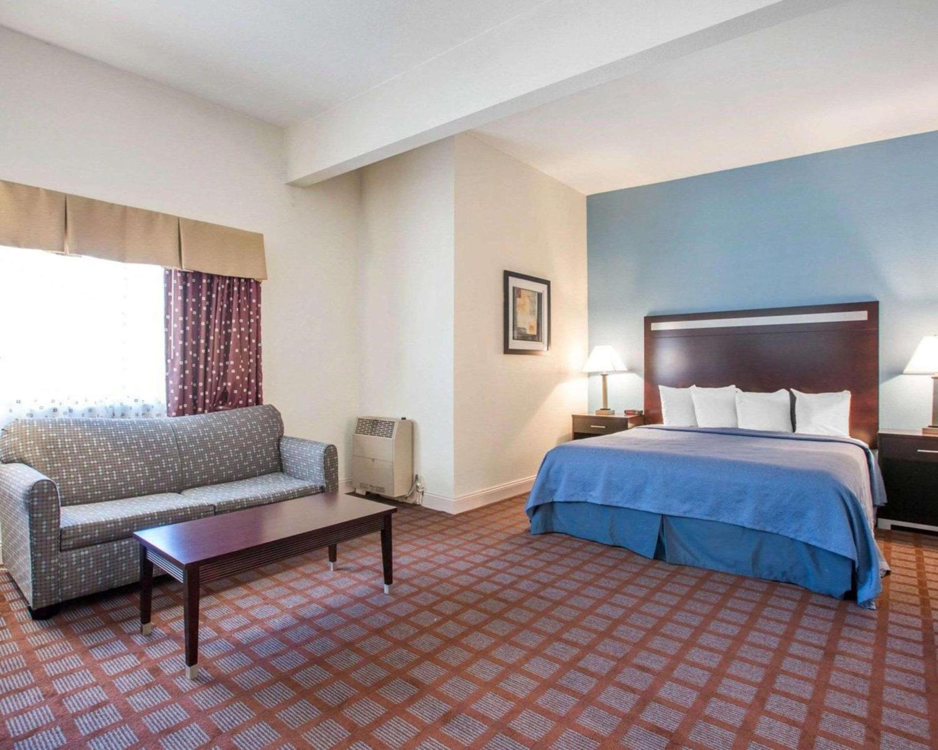 Quality Inn near Mammoth Mountain Ski Resort photo 9