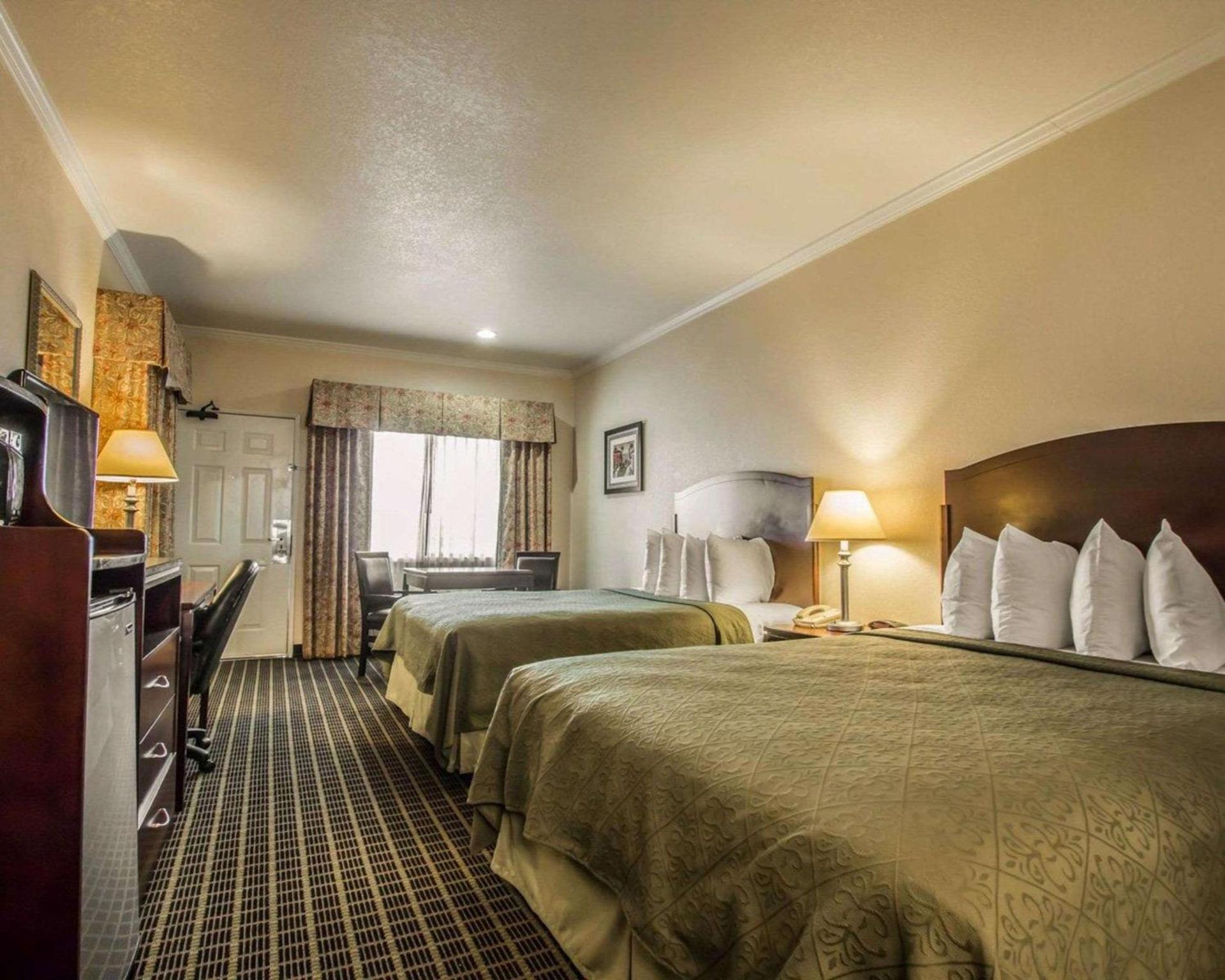 Quality Inn Temecula Valley Wine Country photo 10