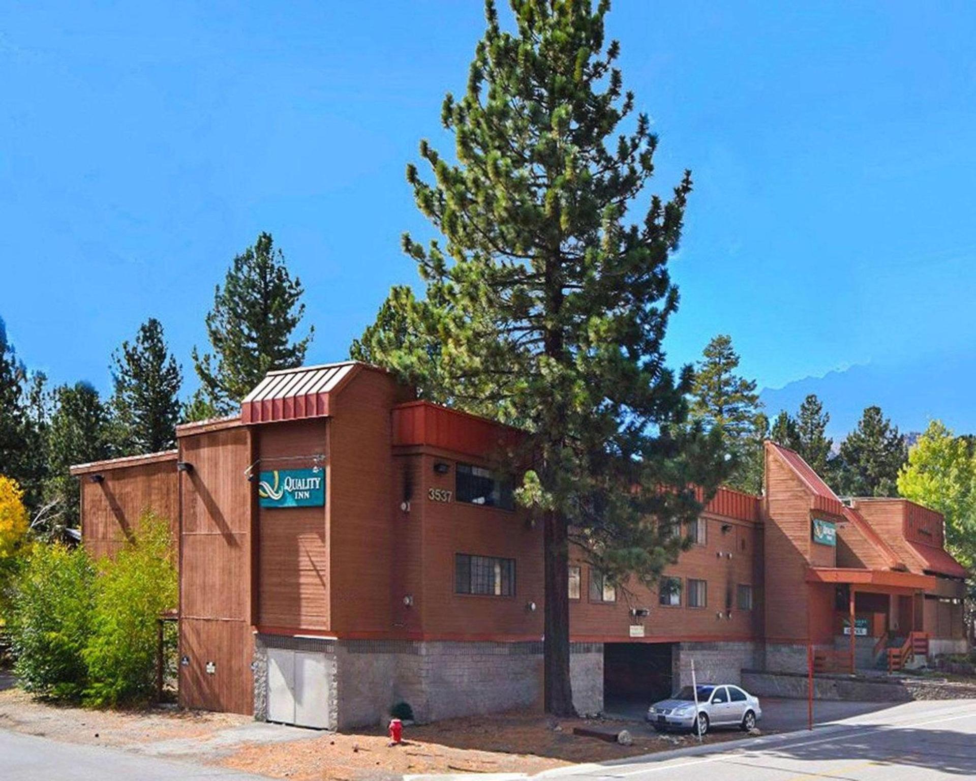 Quality Inn near Mammoth Mountain Ski Resort photo 2