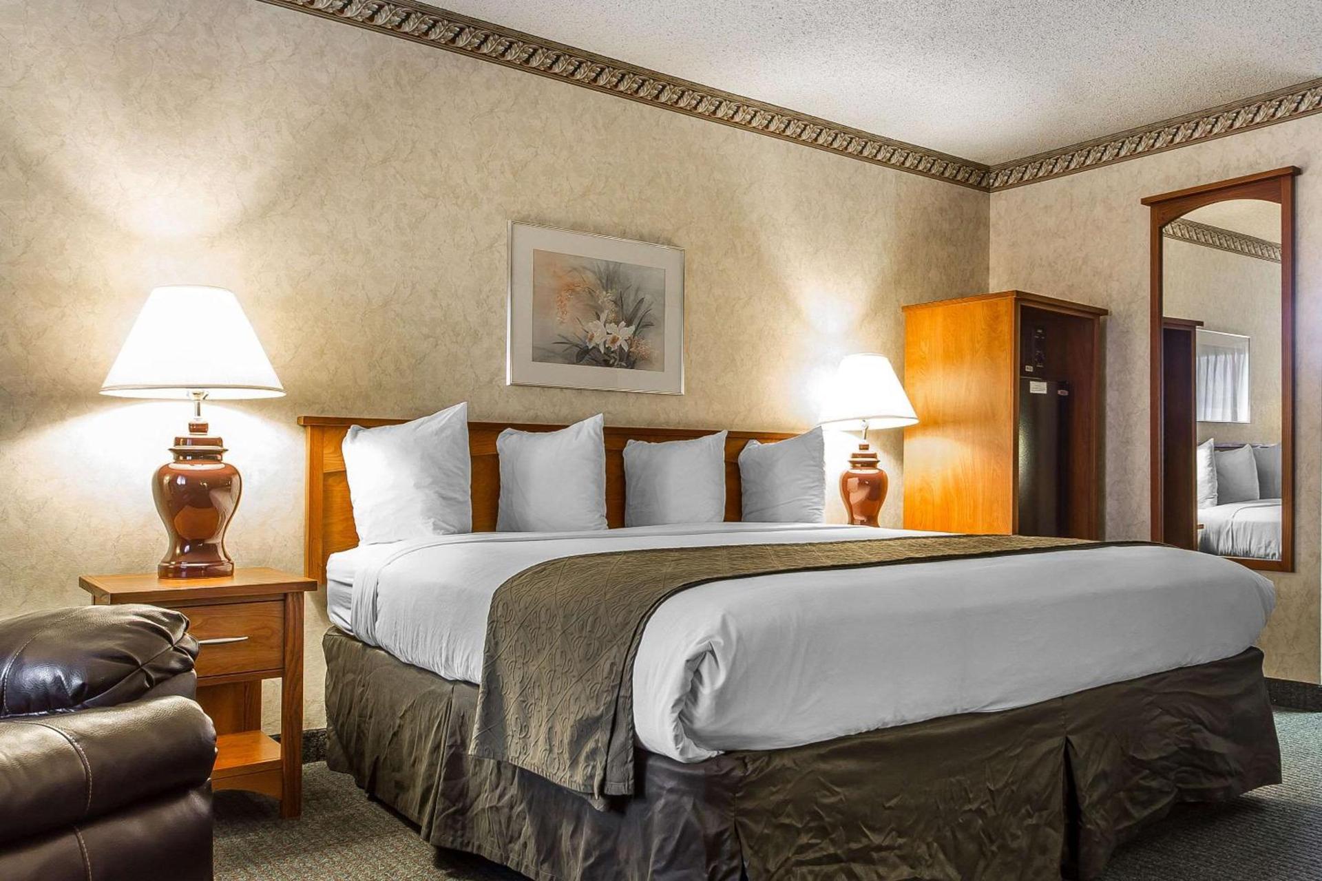 Quality Inn & Suites Silicon Valley photo 30