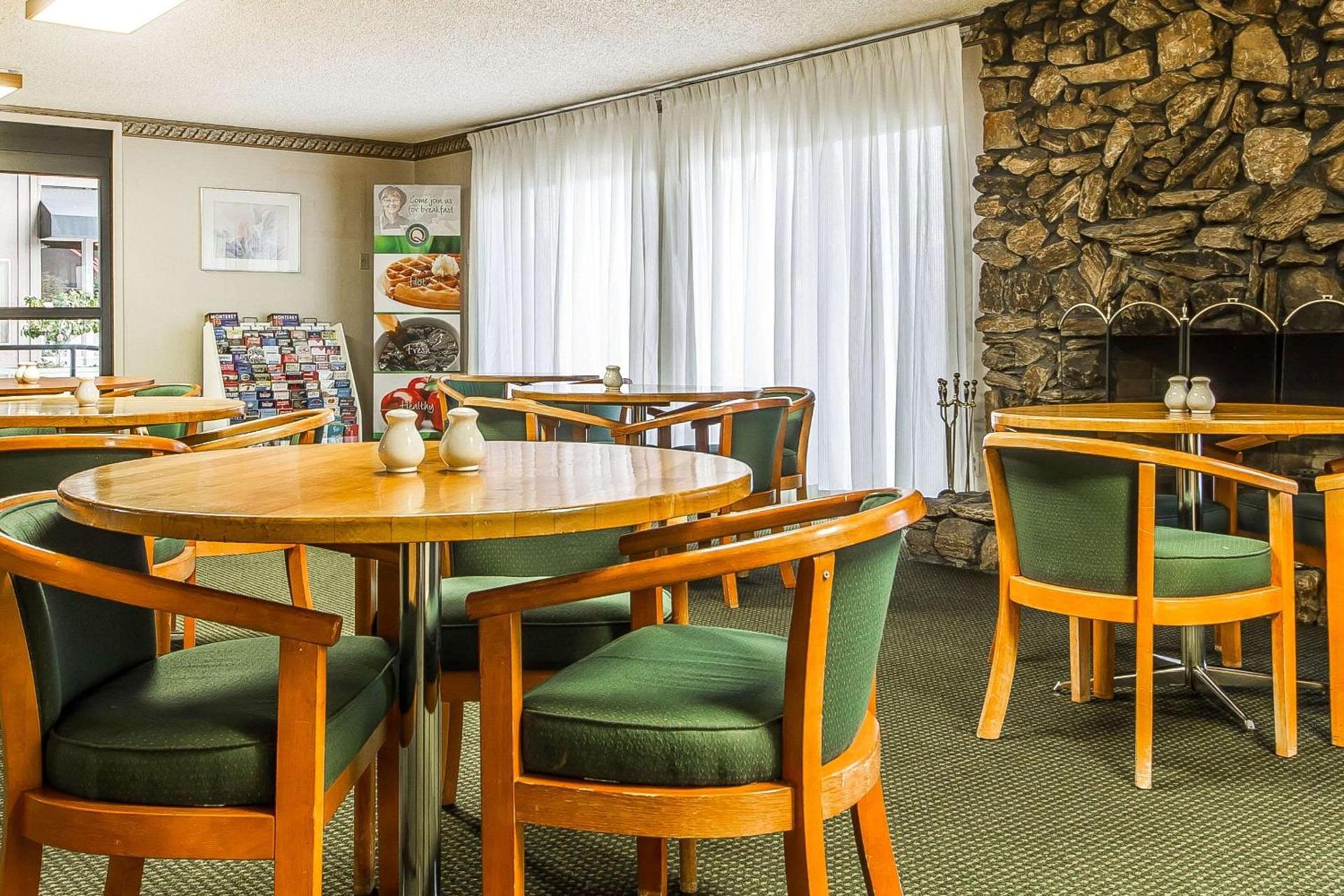 Quality Inn & Suites Silicon Valley photo 47