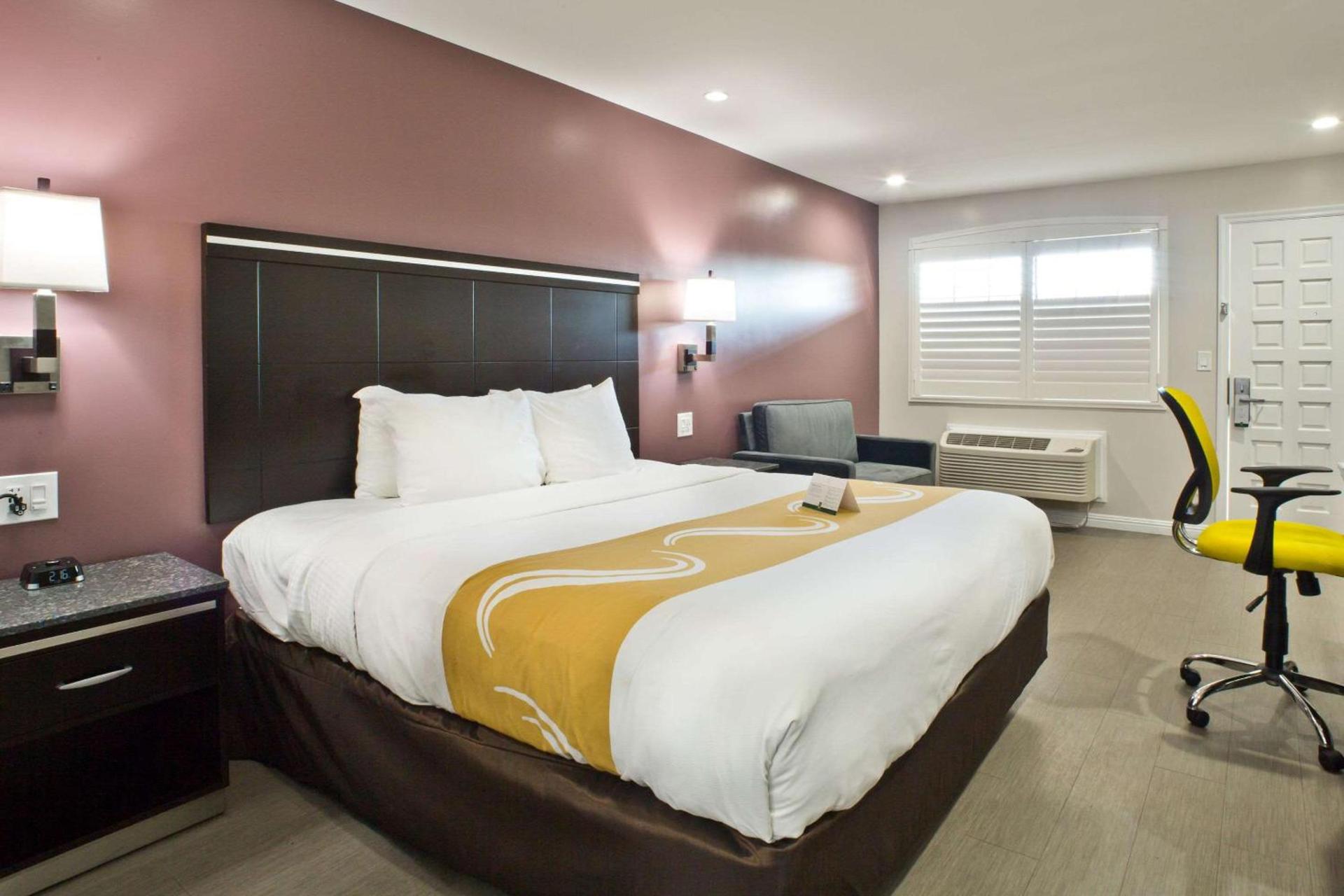 Bay Area Inn & Suites photo 18