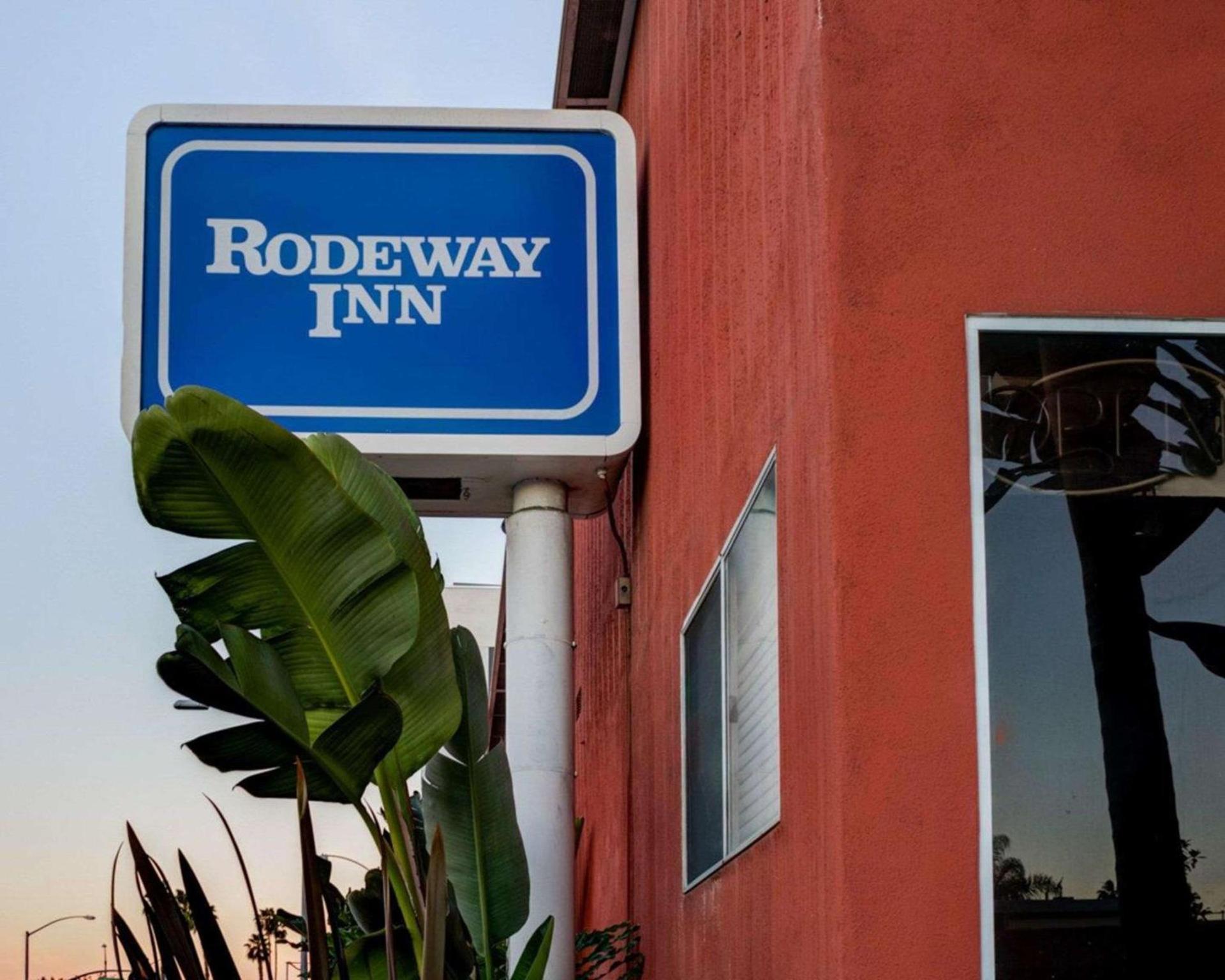 Rodeway Inn near Venice Beach photo 17