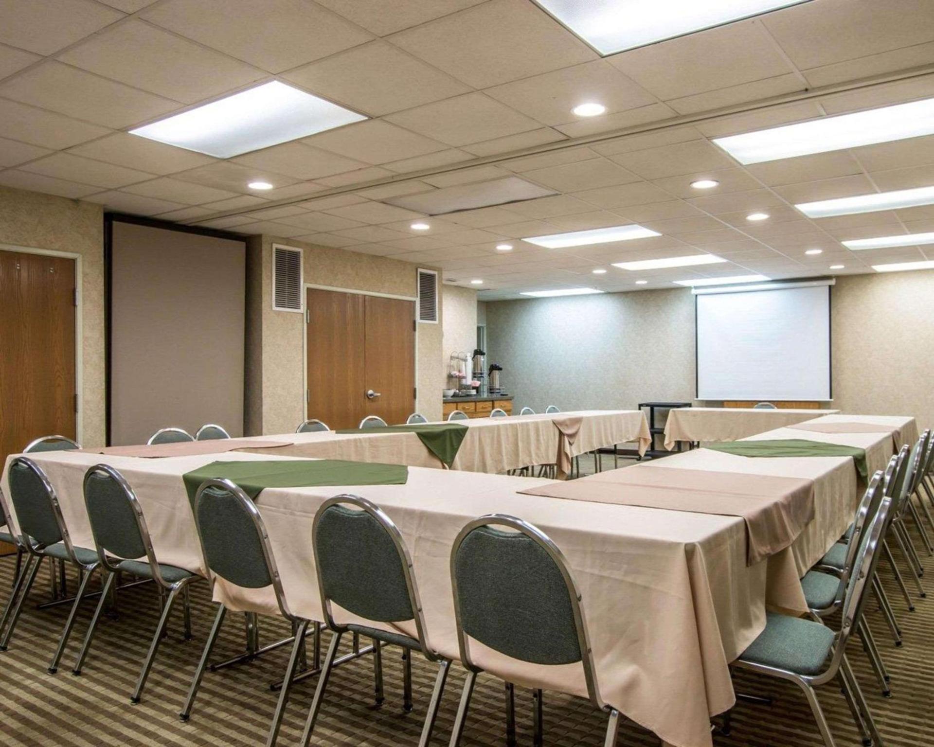 Quality Suites San Diego Otay Mesa photo 29