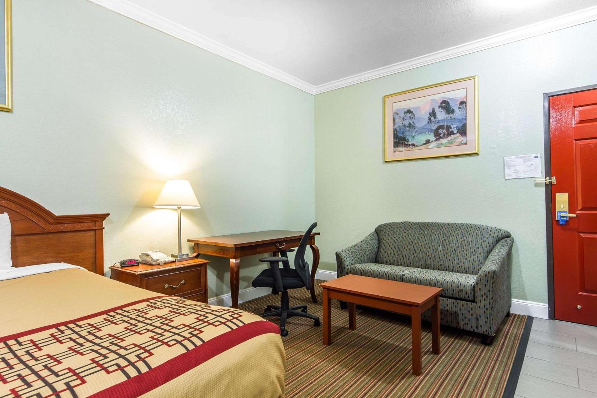 Rodeway Inn & Suites Hayward - Oakland South photo 15