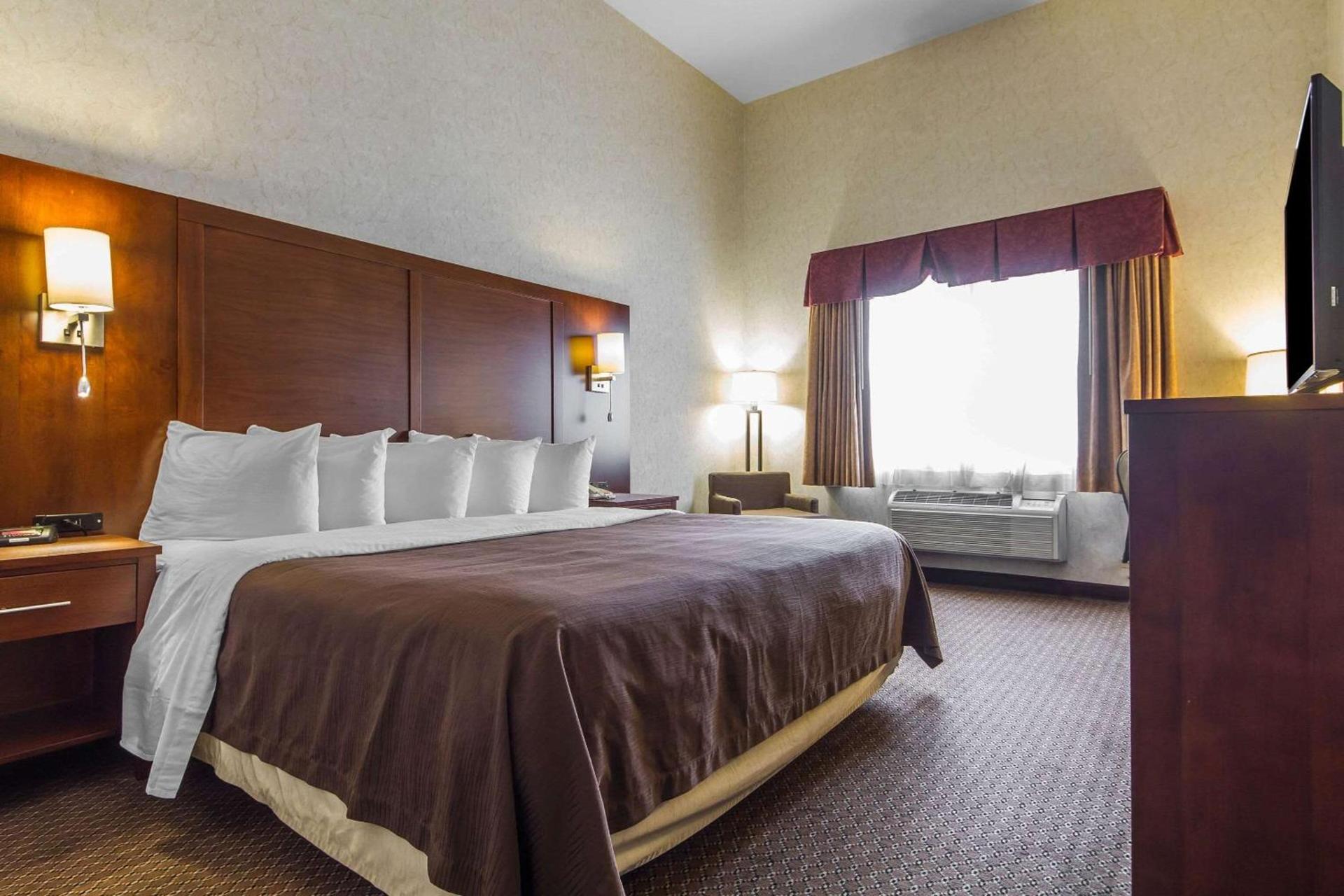 Quality Inn photo 30
