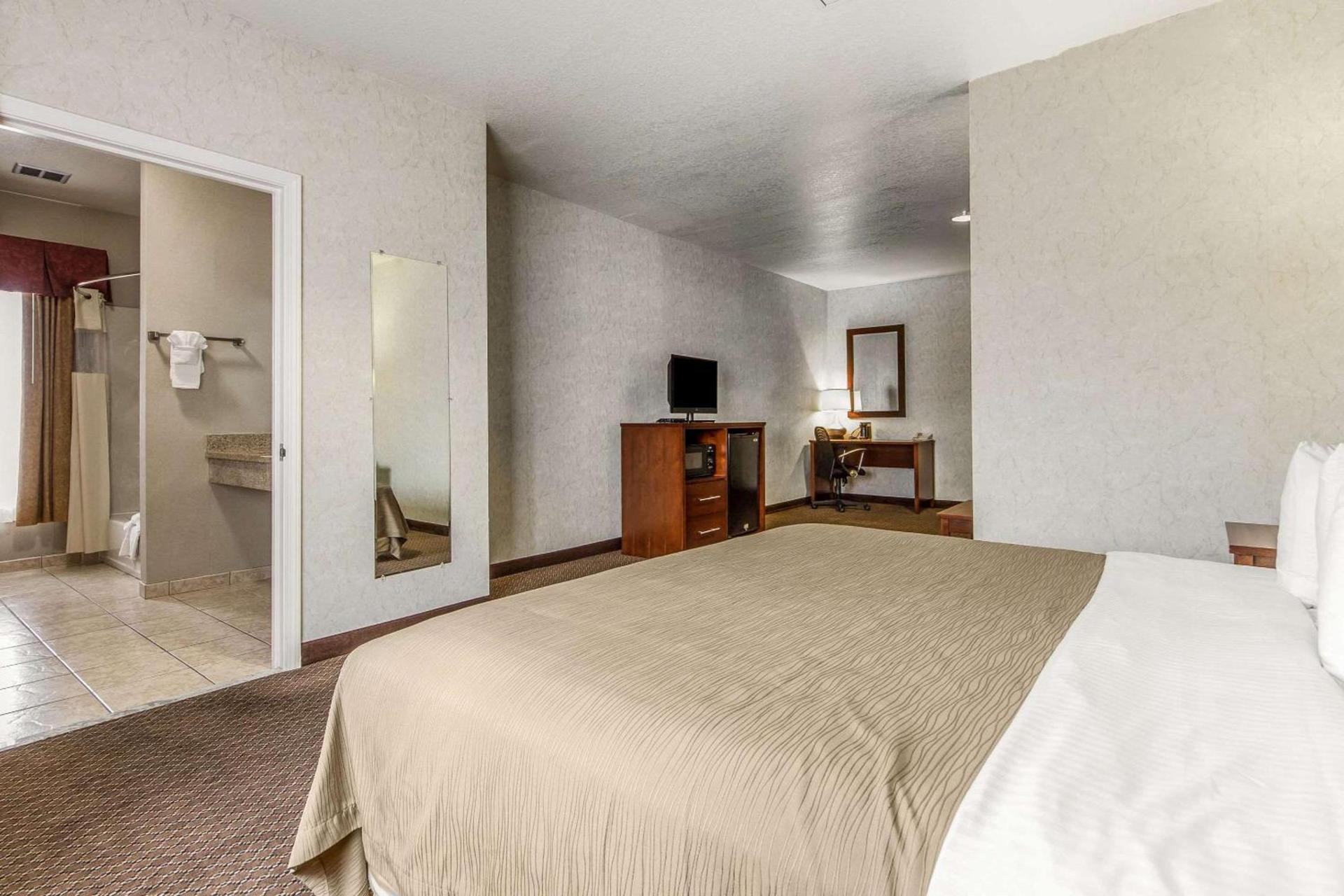 Quality Inn photo 34