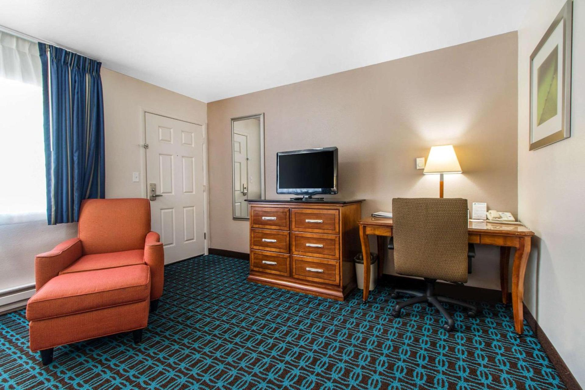 Ramada Bayside Inn & Suites Eureka photo 21