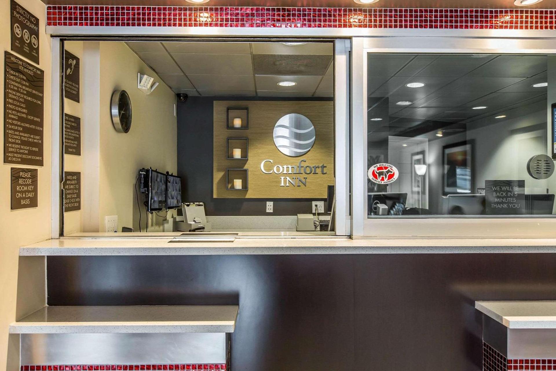 Comfort Inn Los Angeles near Hollywood photo 9