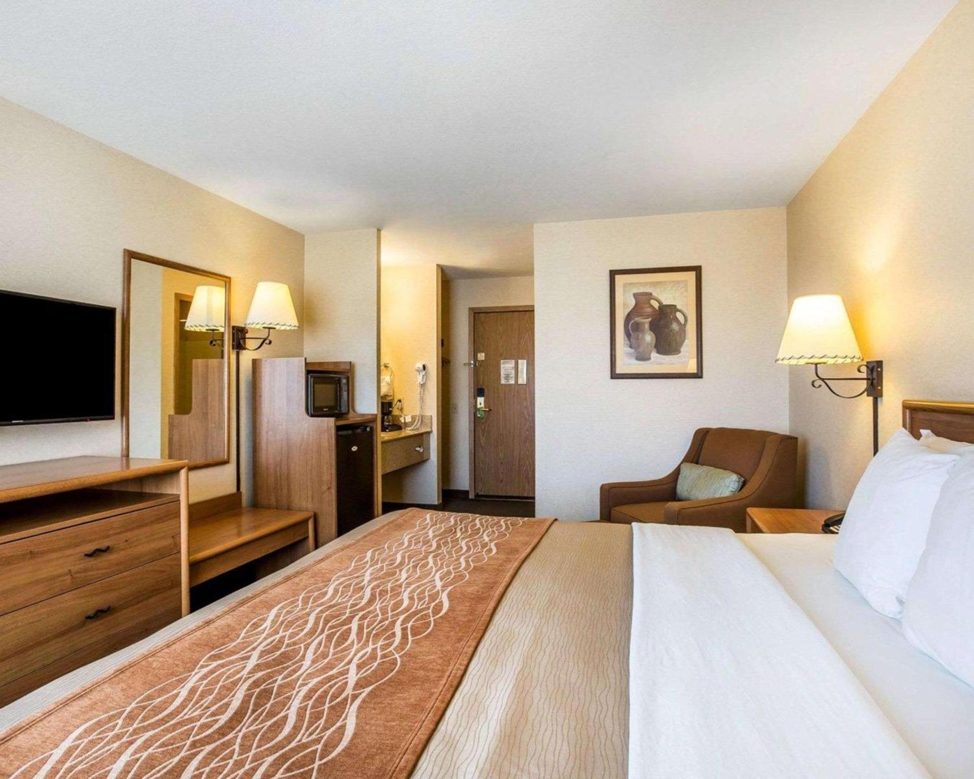 Quality Inn Lone Pine near Mount Whitney photo 14