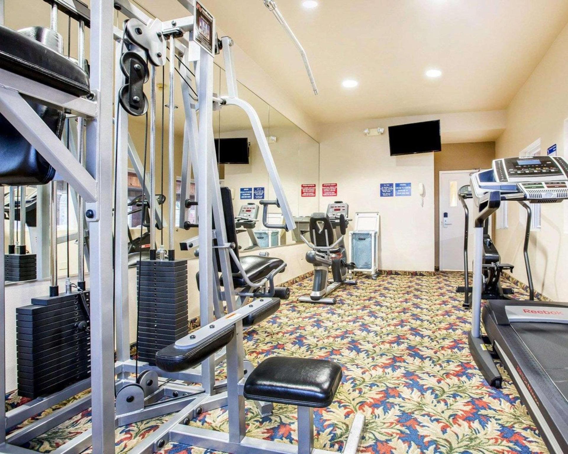 Comfort Inn & Suites Salinas City Center Area photo 21