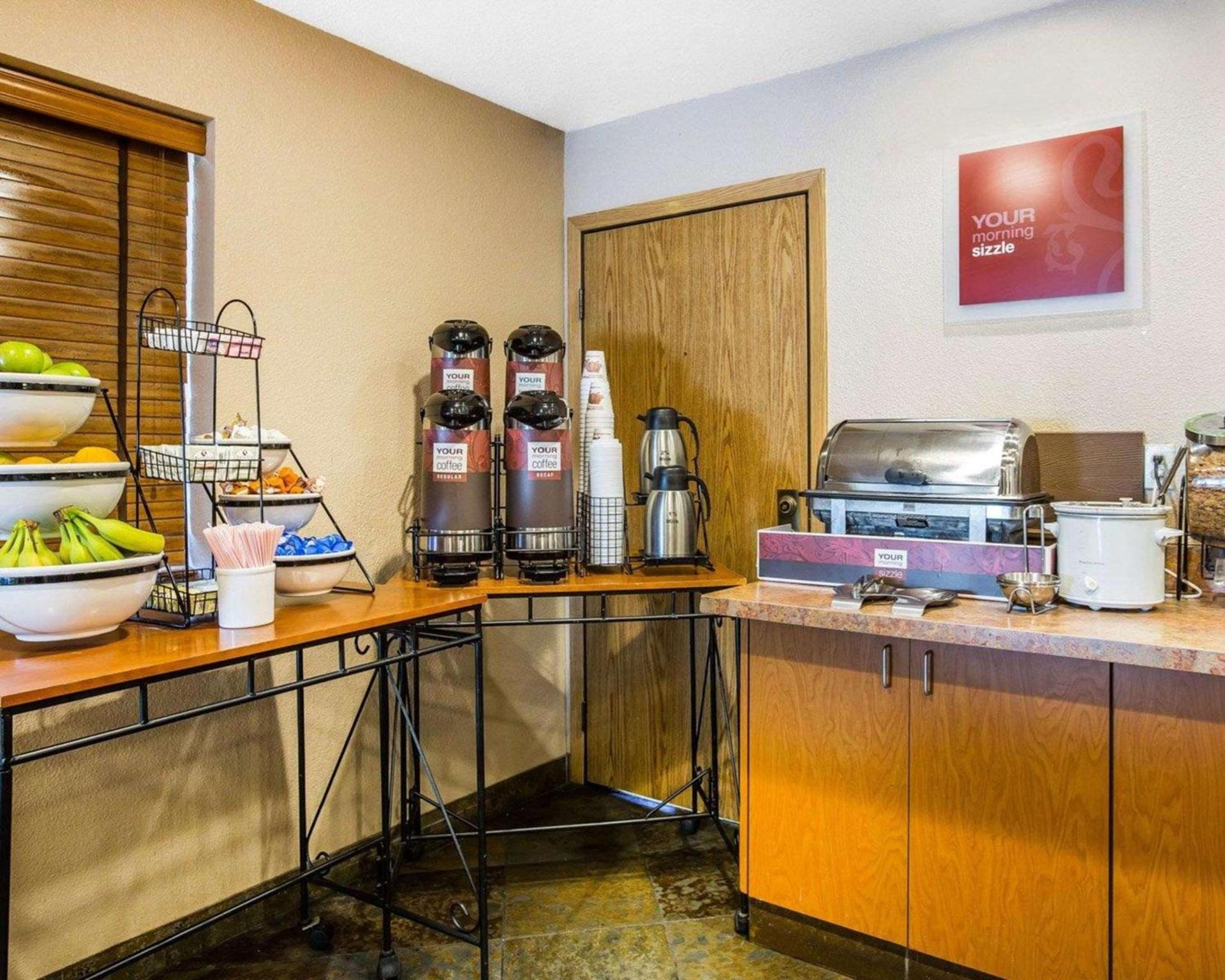 Quality Inn Lone Pine near Mount Whitney photo 10