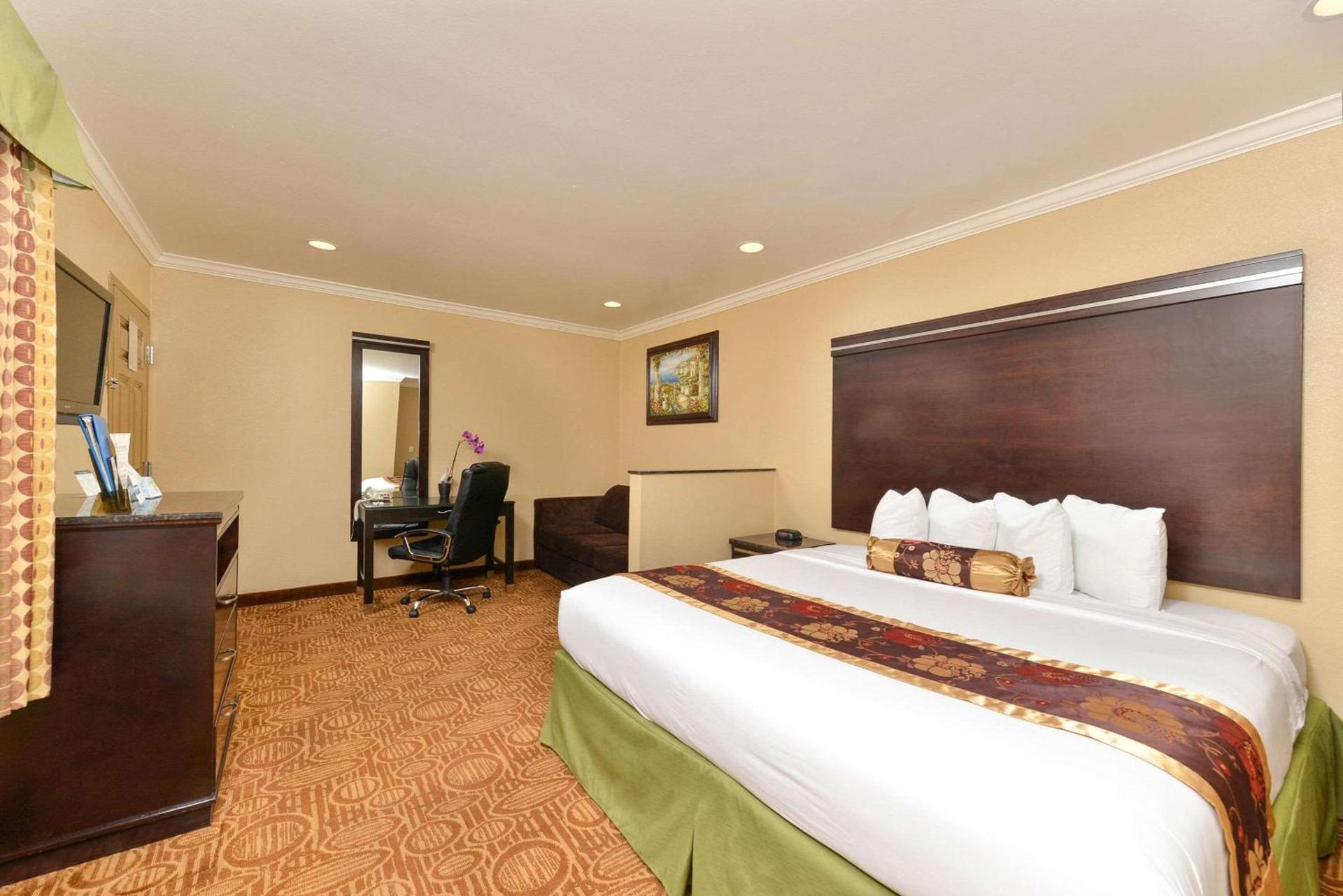 Rodeway Inn San Diego Near SDSU photo 13