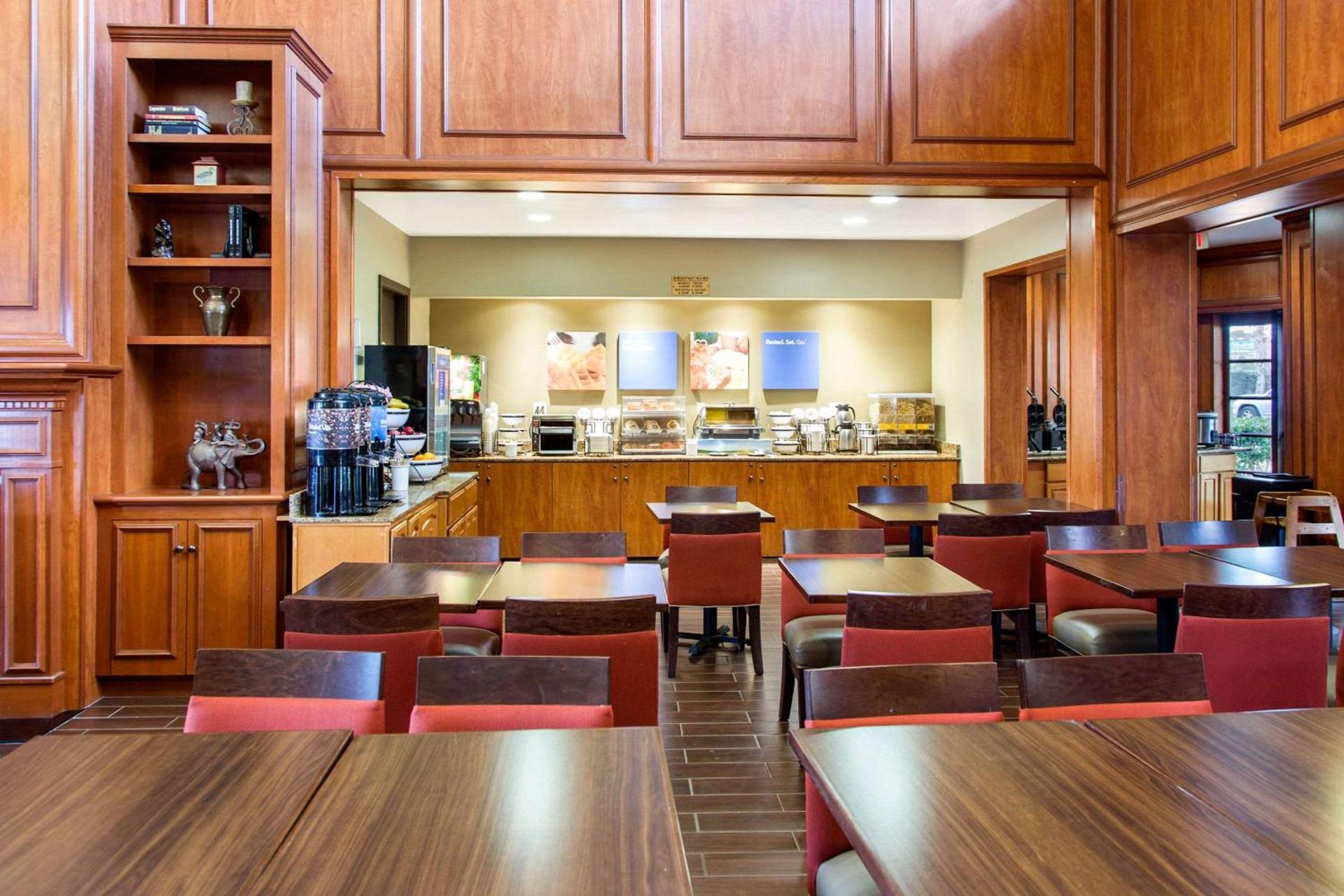 Comfort Inn & Suites San Francisco Airport North photo 33