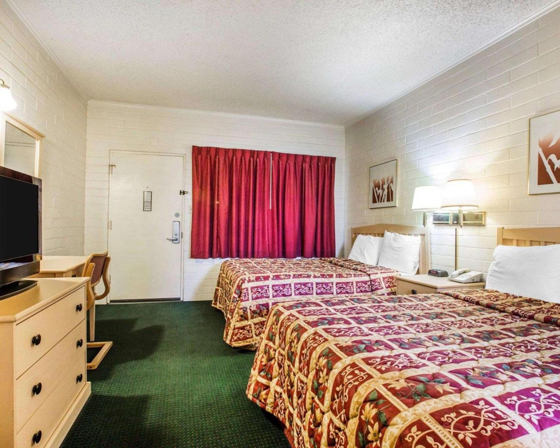 Jefferson Inn photo 18