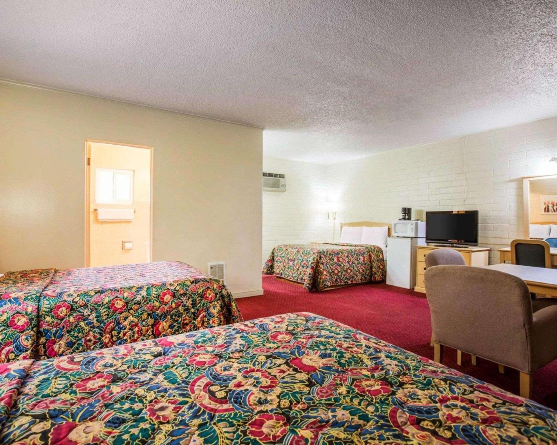 Jefferson Inn photo 17
